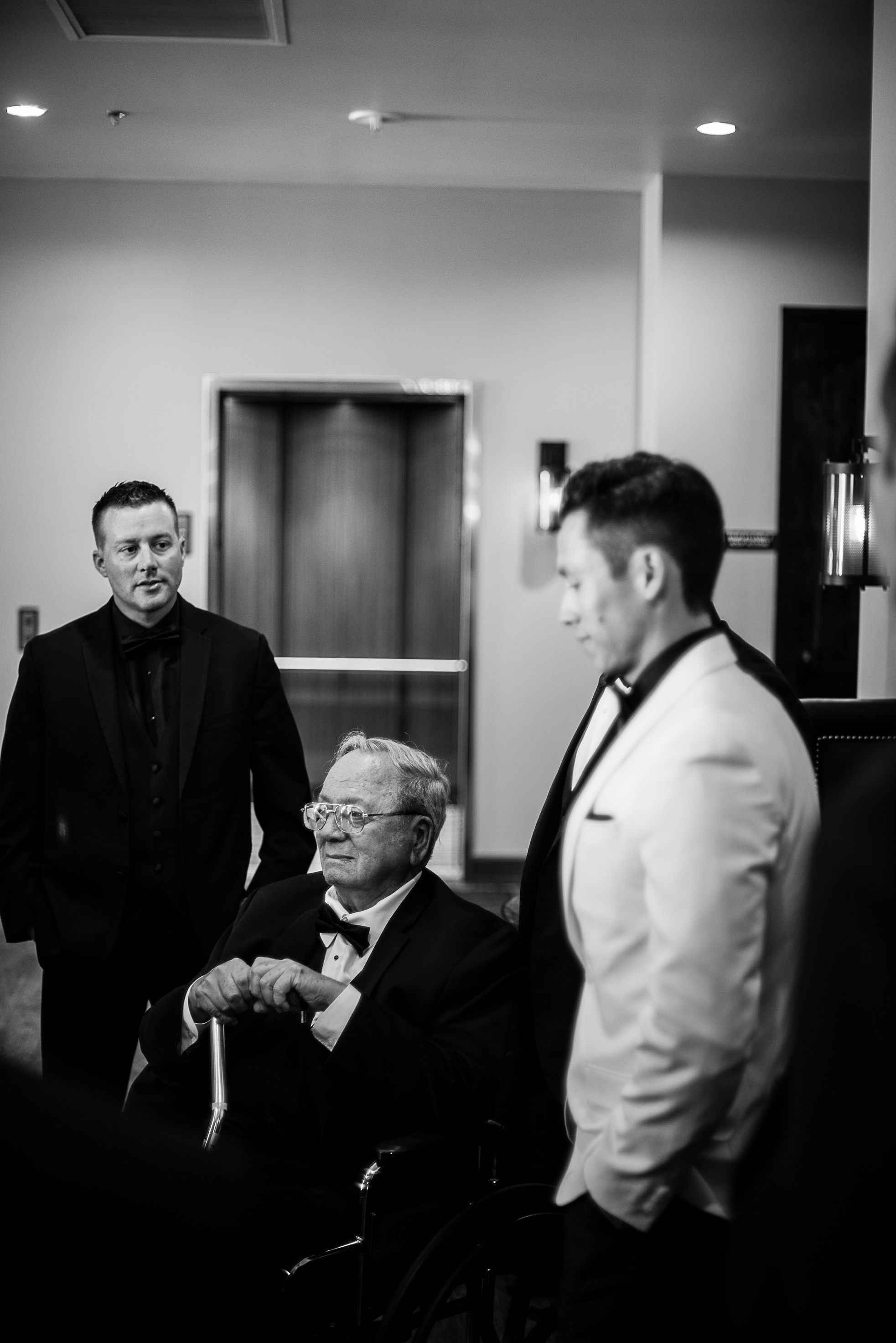 las vegas cosmopolitan wedding, las Vegas wedding, las vegas elopement, vegas wedding, vera wang wedding dress, handsome groom, beautiful bride, las vegas wedding photography, wedding inspiration, 1,000 roses, roses, simple wedding, classic wedding, vintage wedding, wedding photographer, ashley marie myers