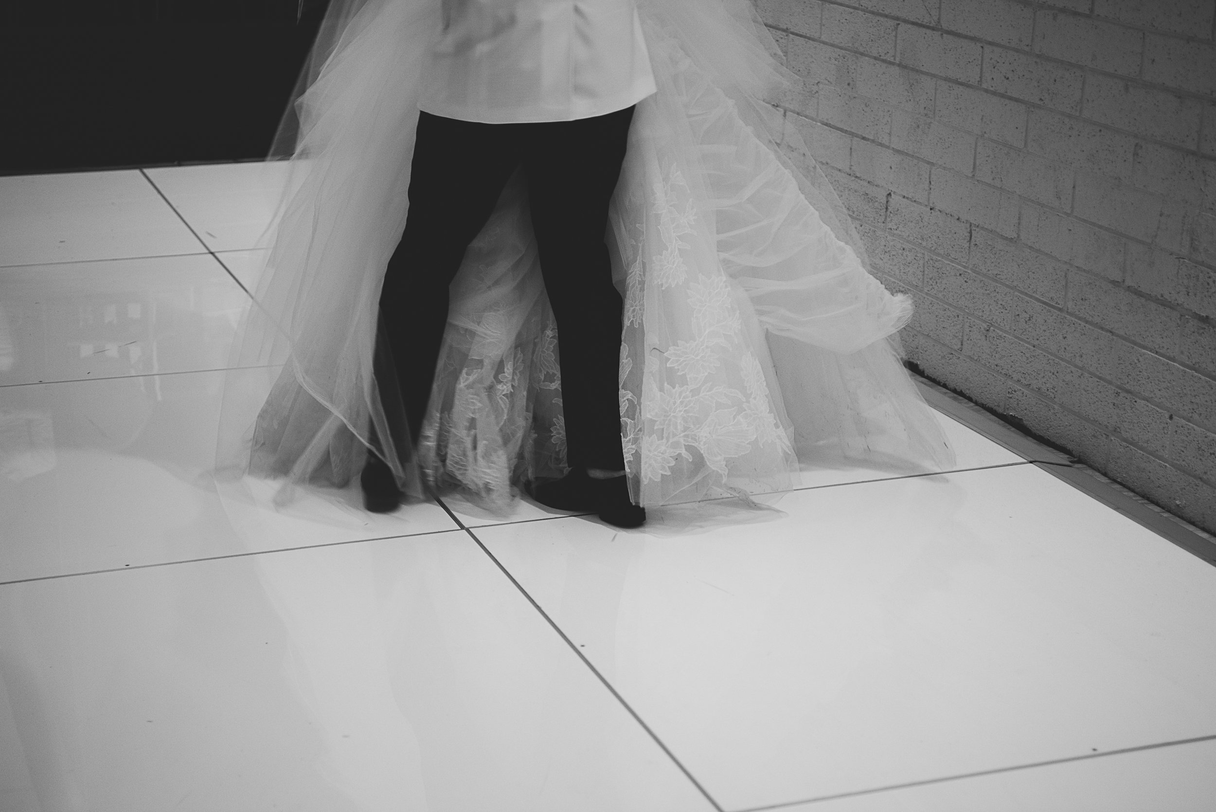 las vegas cosmopolitan wedding, las Vegas wedding, las vegas elopement, vegas wedding, vera wang wedding dress, handsome groom, beautiful bride, las vegas wedding photography, wedding inspiration, 1,000 roses, roses, simple wedding, classic wedding, vintage wedding, wedding photographer, ashley marie myers