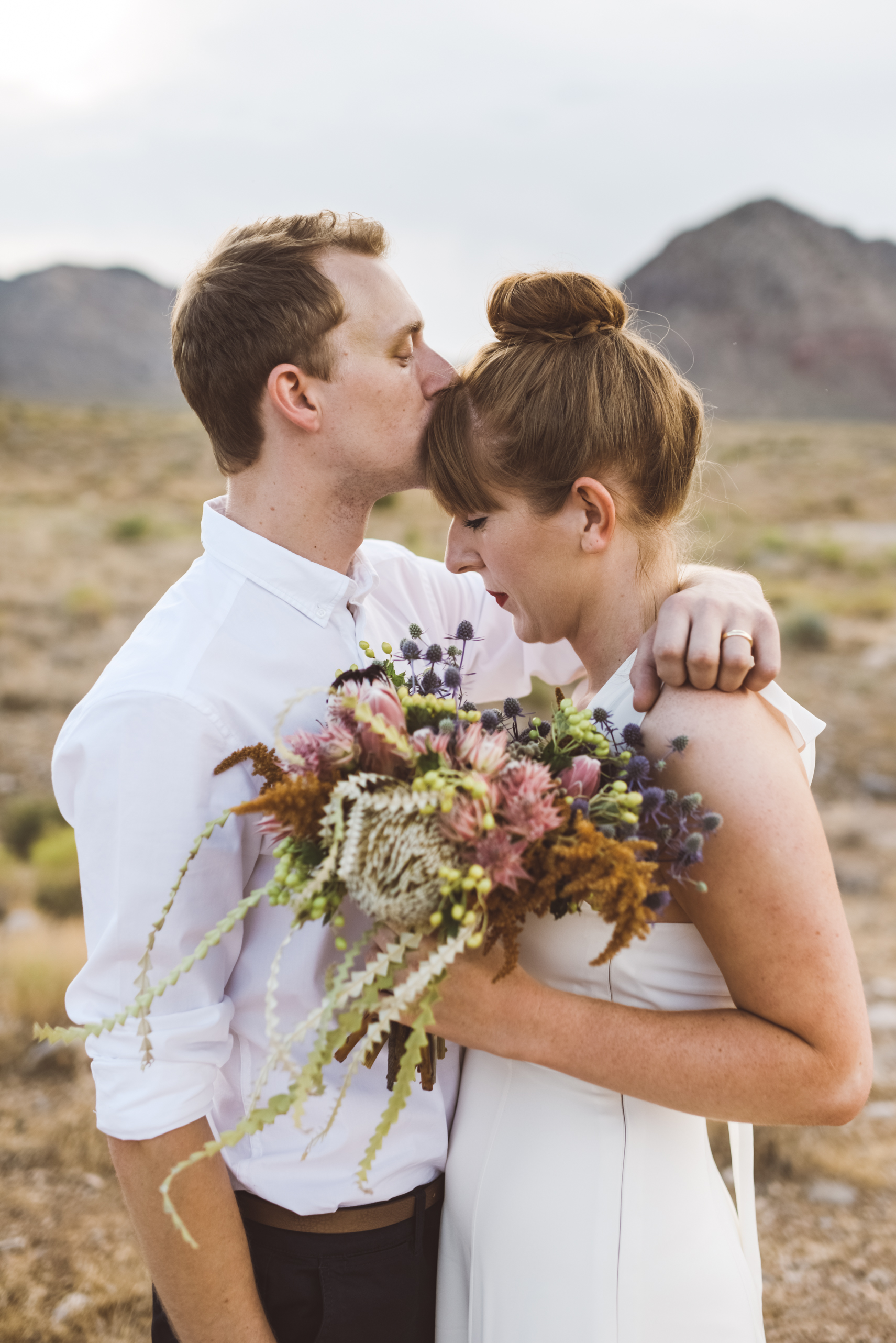 FLora Pop Desert Ceremony Red Rock Las Vegas Photography by Ashley Marie-97.jpg