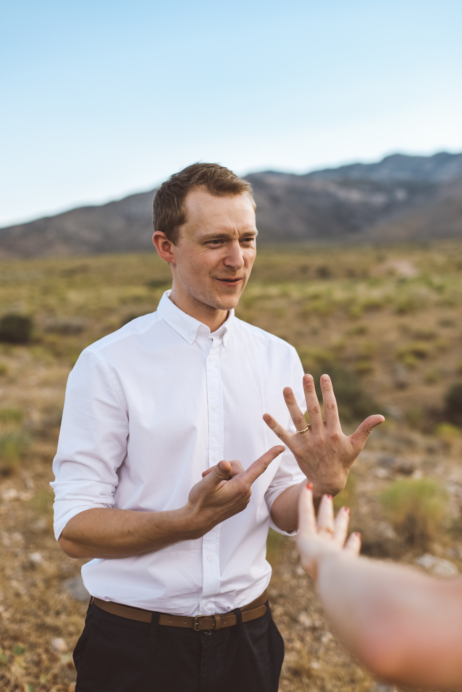 FLora Pop Desert Ceremony Red Rock Las Vegas Photography by Ashley Marie-98.jpg