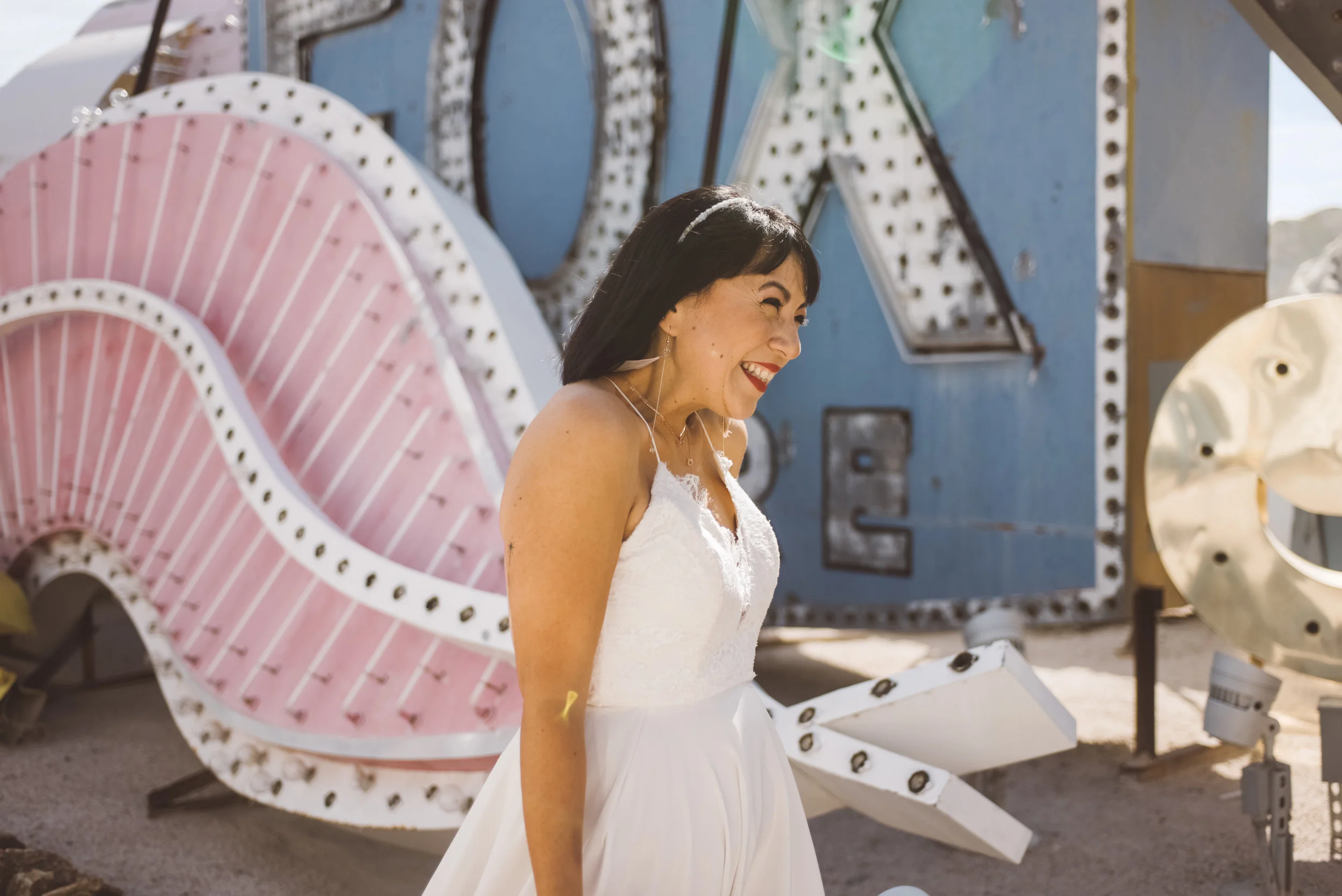 Lifestyle Photography by Ashley Marie Myers Neon Museum Elopemnt DTLV-18.jpg