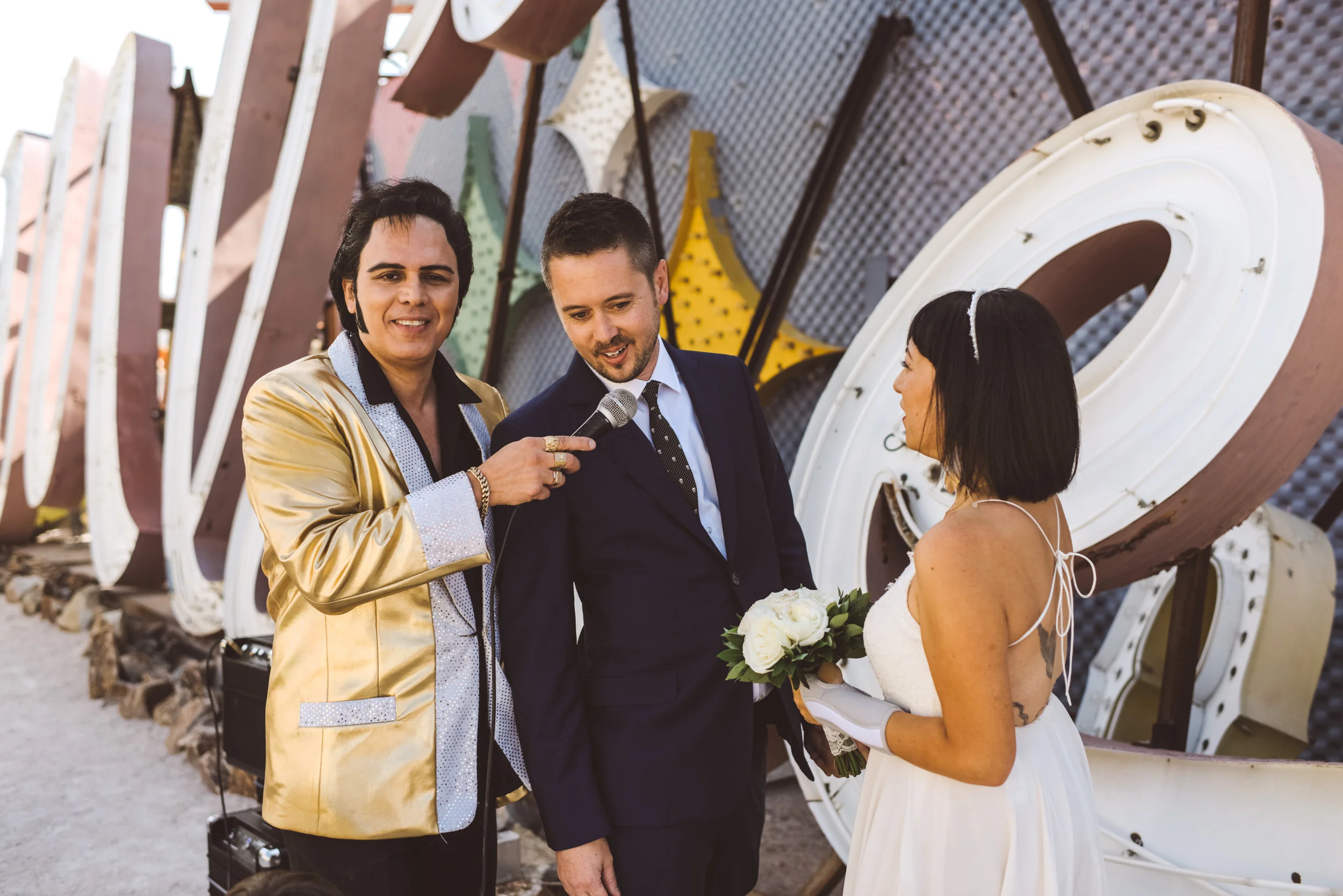 Lifestyle Photography by Ashley Marie Myers Neon Museum Elopemnt DTLV-61.jpg