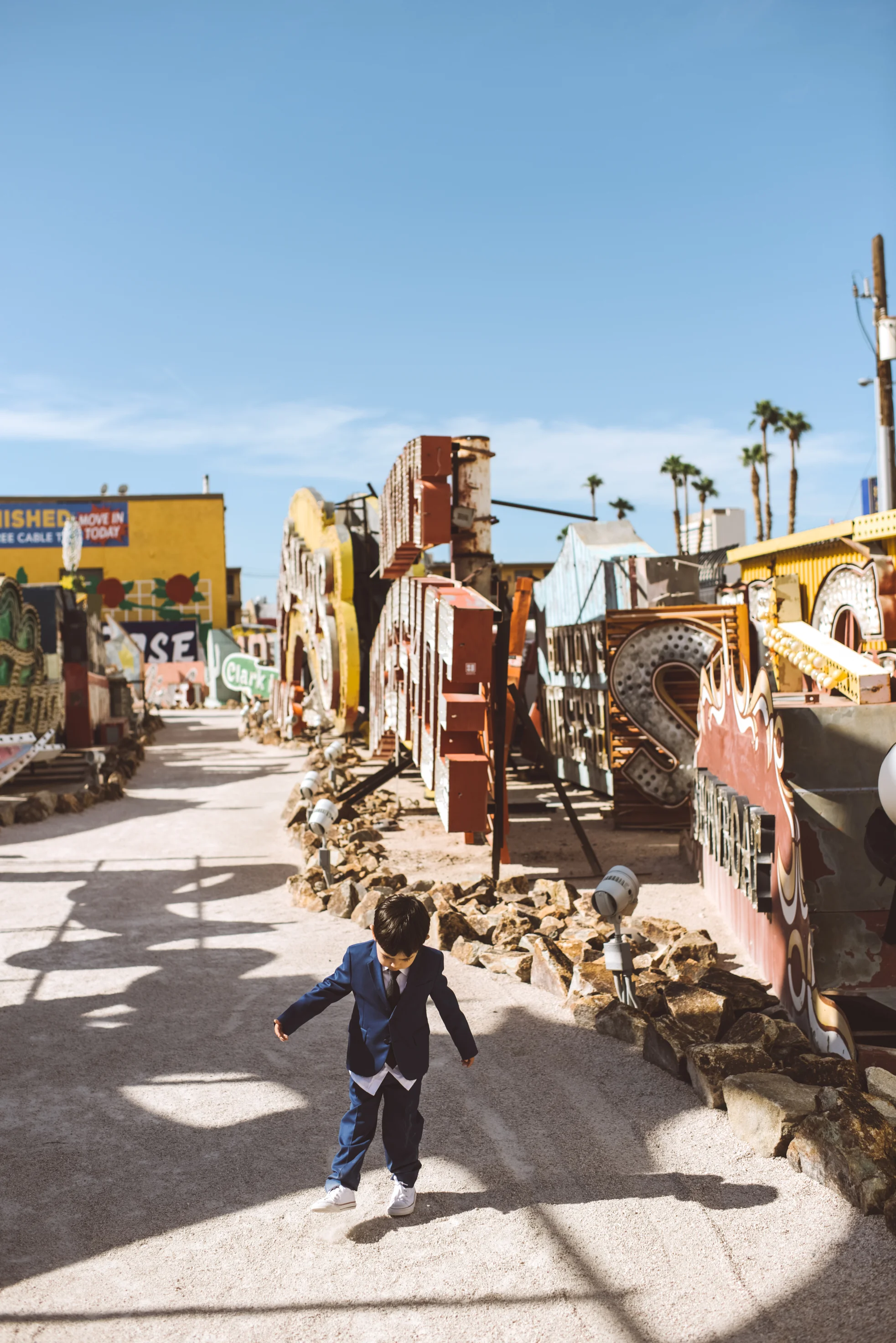 Lifestyle Photography by Ashley Marie Myers Neon Museum Elopemnt DTLV-77.jpg