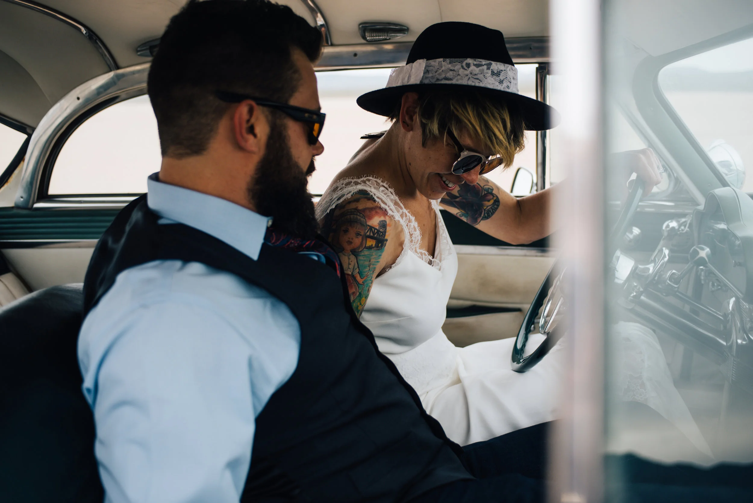 WES AND NIKKI / peachy keen union elopement 