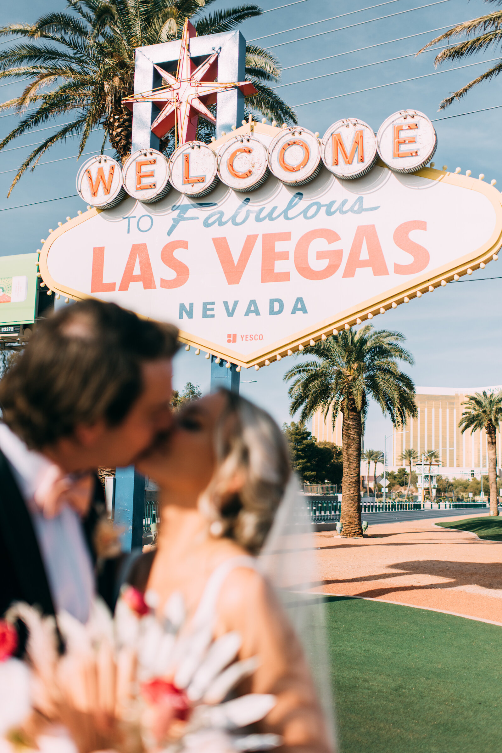 Parker & Kylie / A Little White Wedding Chapel and IN & OUT — ASHLEY MARIE  MYERS lifestyle photographer