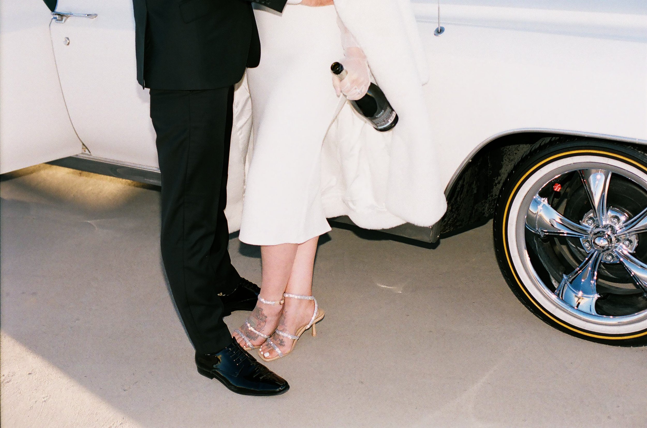 35mm Las Vegas Elopement Wedding Sure Thing Chapel-149.jpg