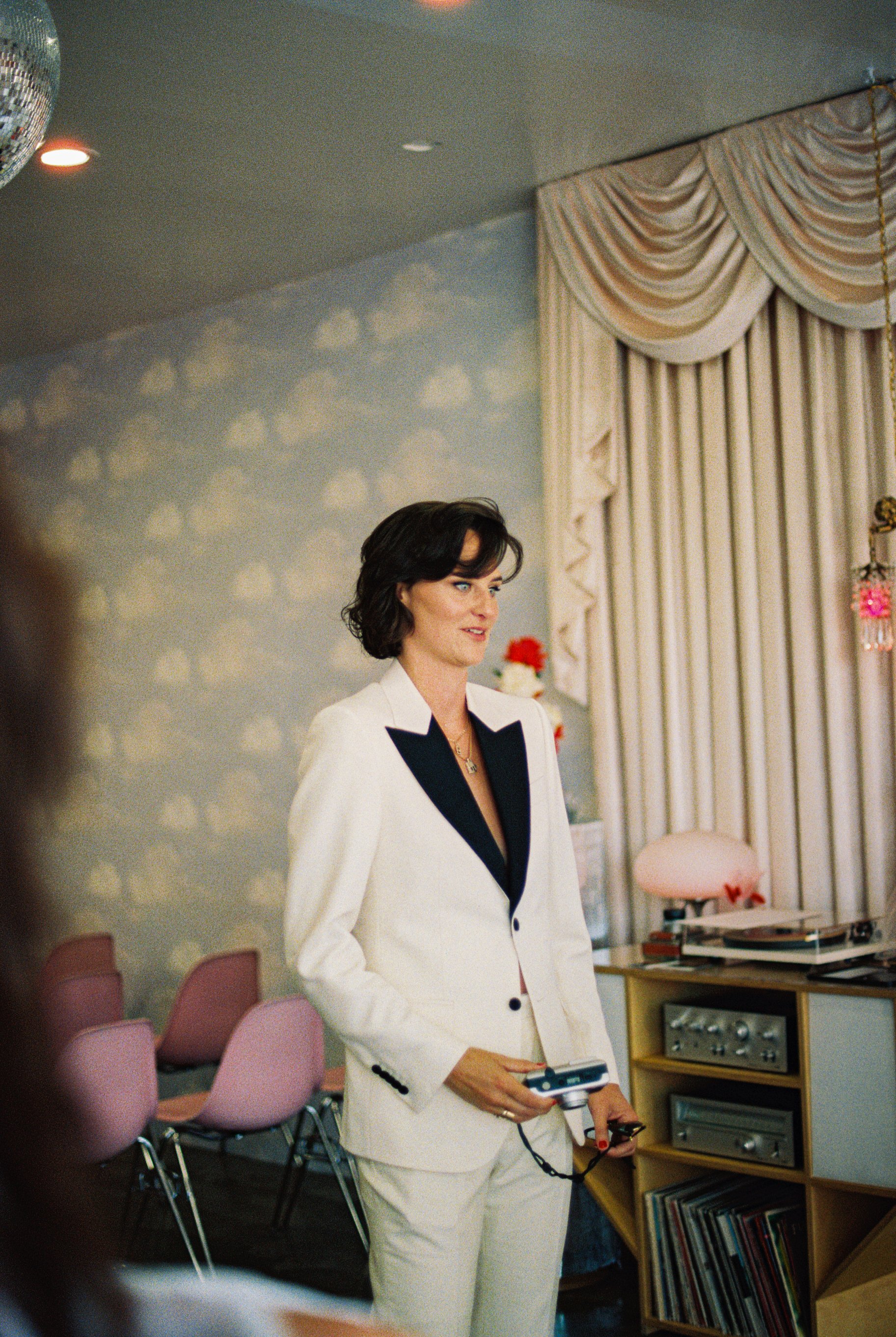 35mm elopement sure thing chapel candice huffine and shelly sparks ashley marie myers film photographer las vegas-29.jpg