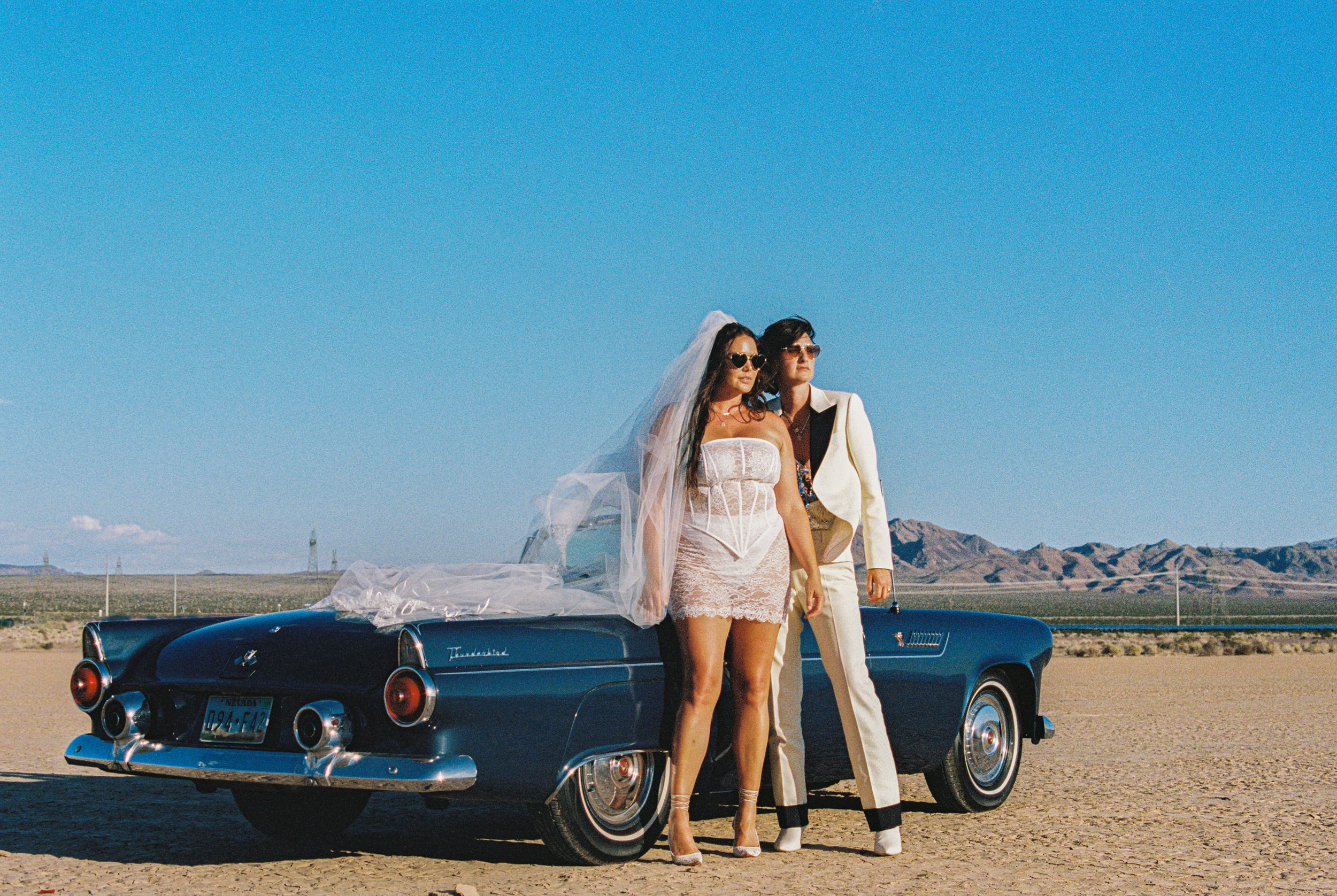 35mm elopement sure thing chapel candice huffine and shelly sparks ashley marie myers film photographer las vegas-340.jpg