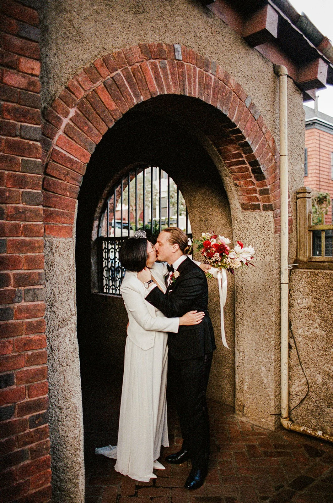 35MM SAN FRANCISCO WEDDING SWEDENBORGIAN CHURCH ASHLEY MARIE MYERS-529_websize.jpg