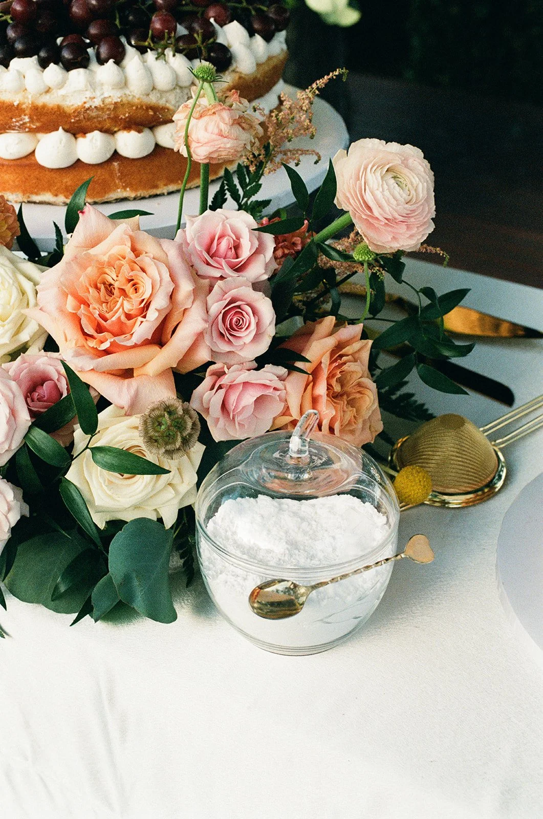 35MM PORTRA 800 WEDDING LOS ANGELES WEDDING PHOTOS BY ASHLEY MYERS-359_websize.jpg