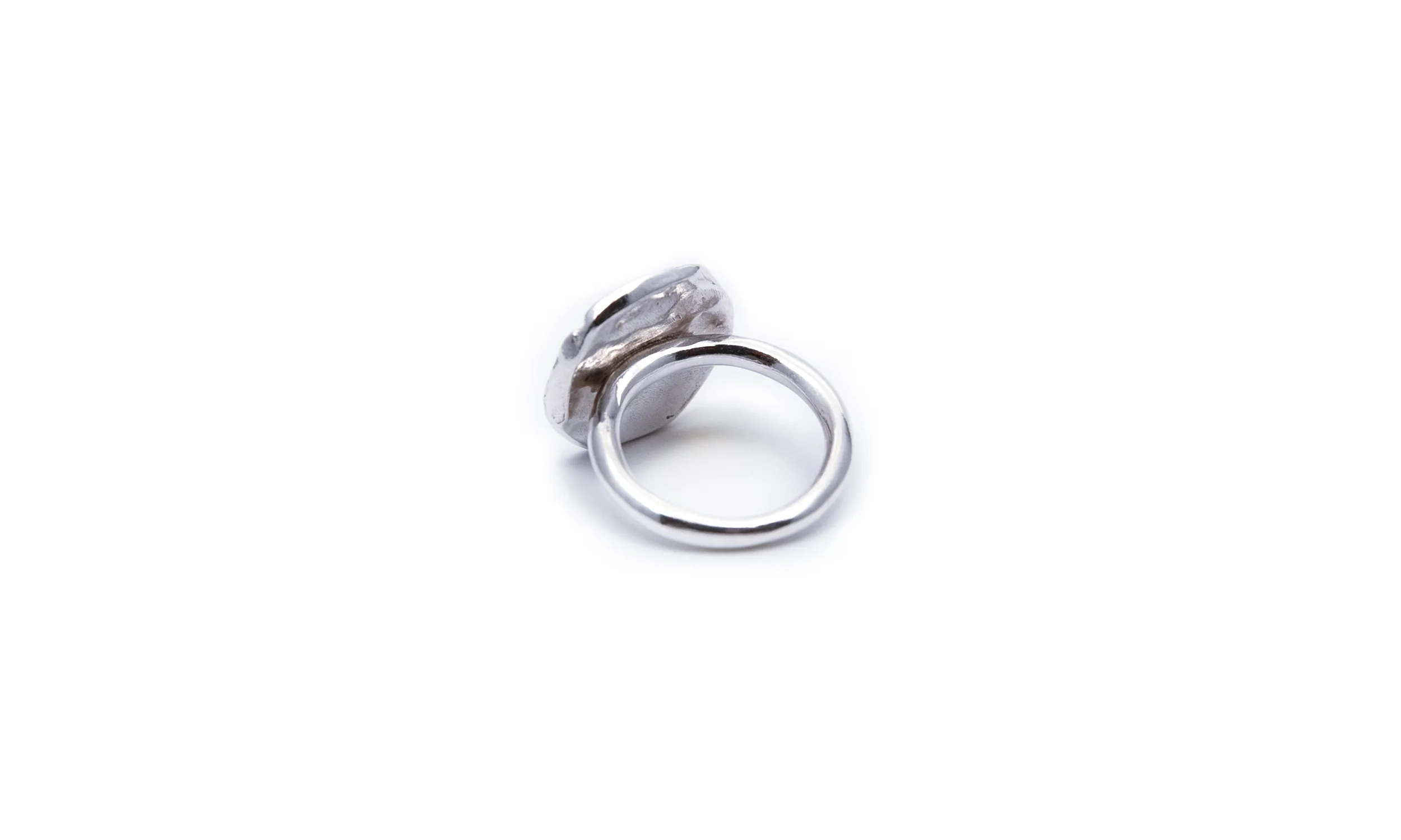 ANTICA-FEMME-01.jpg