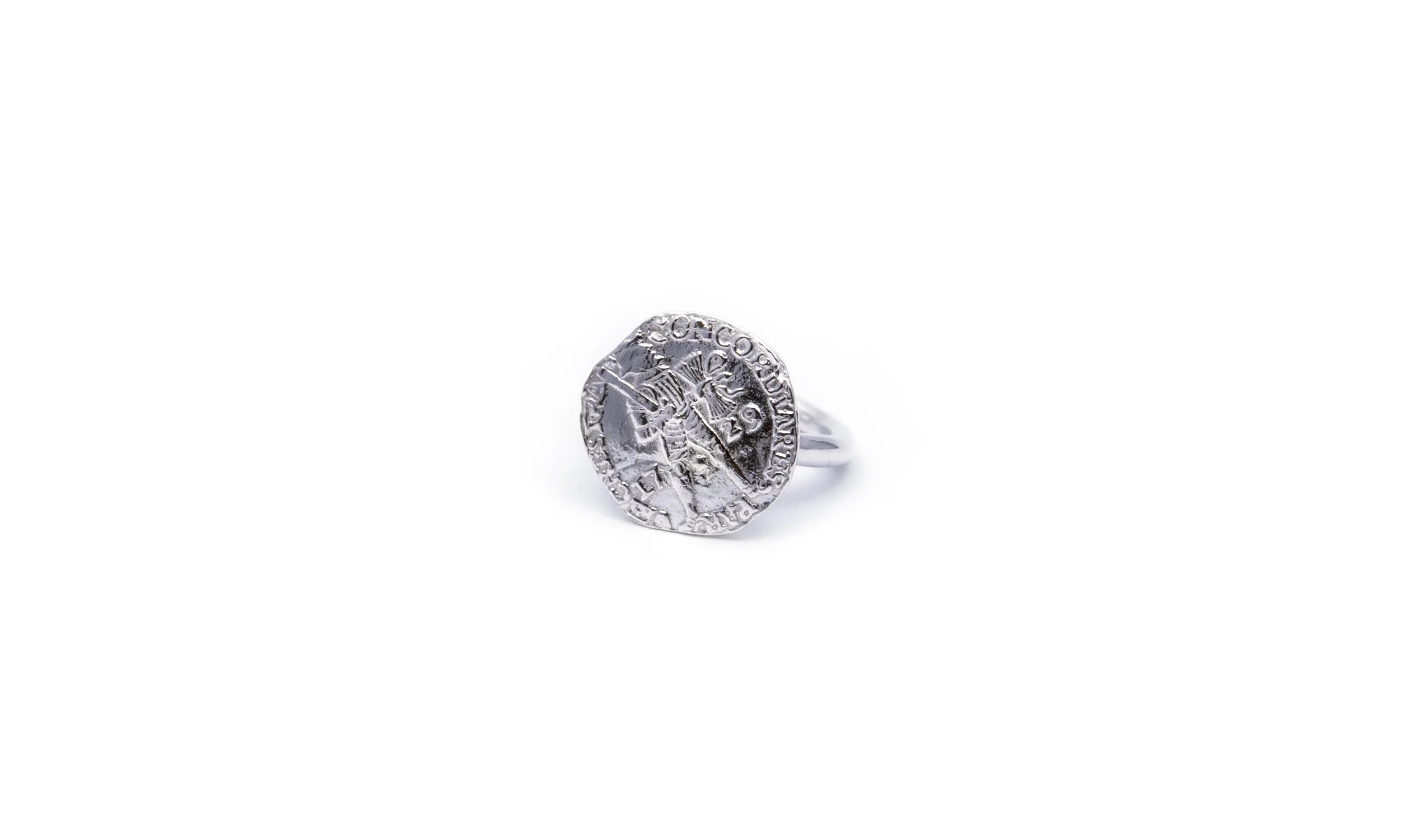 ANTICA-FEMME-03.jpg