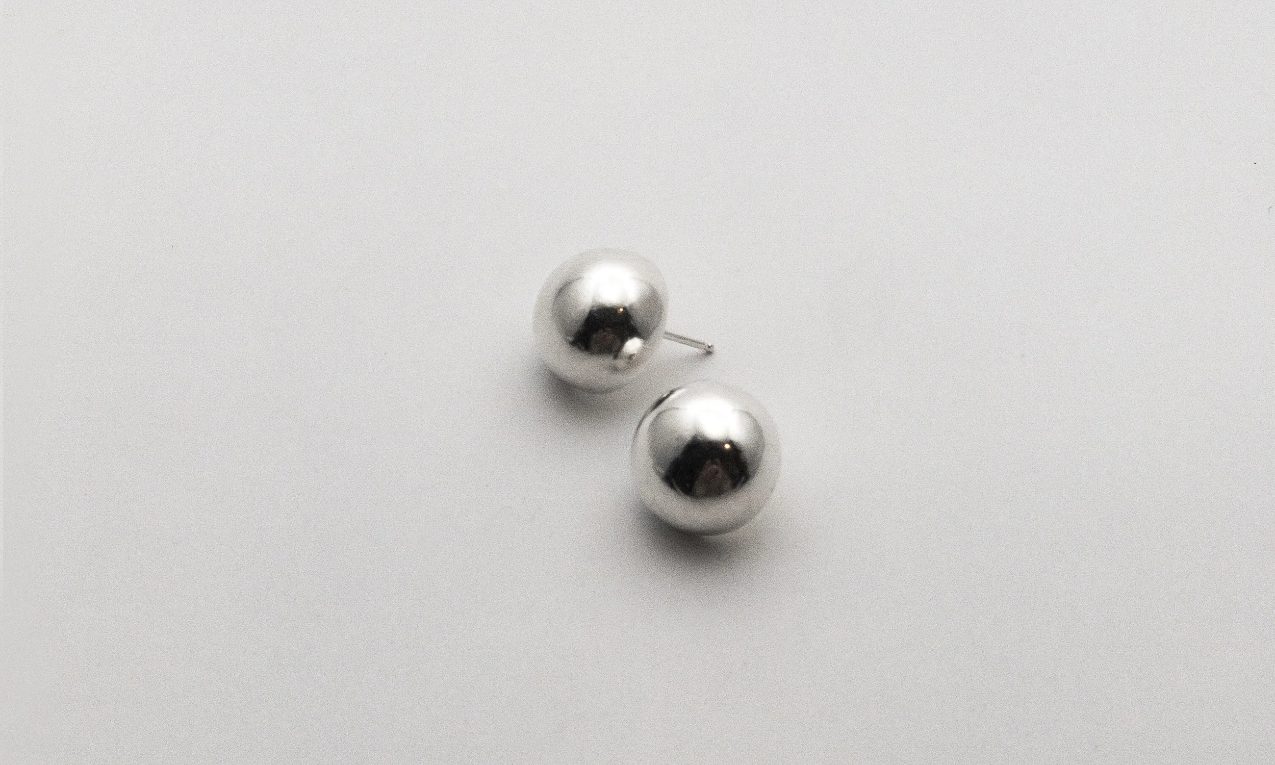 FLRNZ-DOT-XL-01.jpg