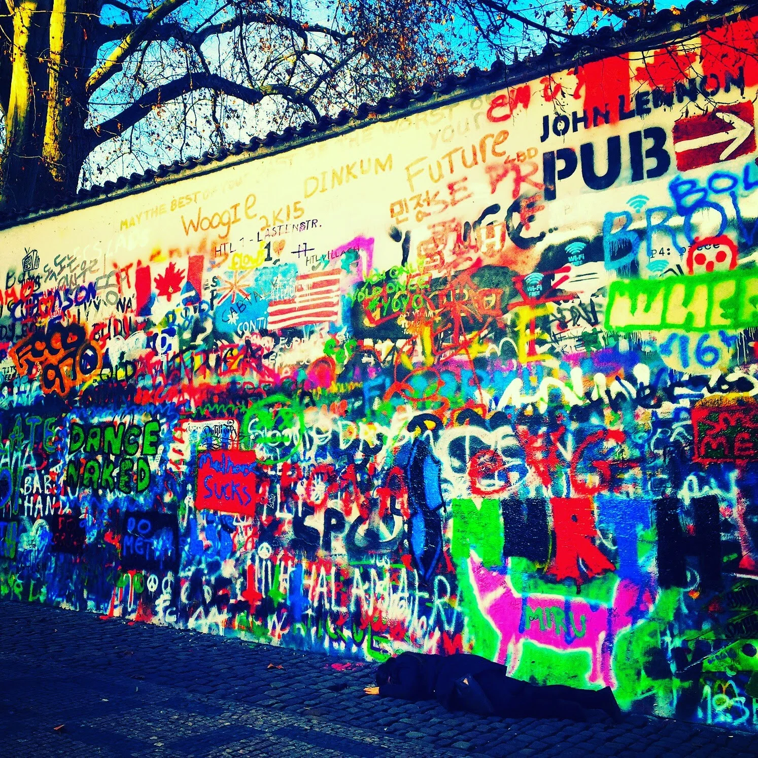    # deaddenah Imagines , 2016  John Lennon Wall, Prague 