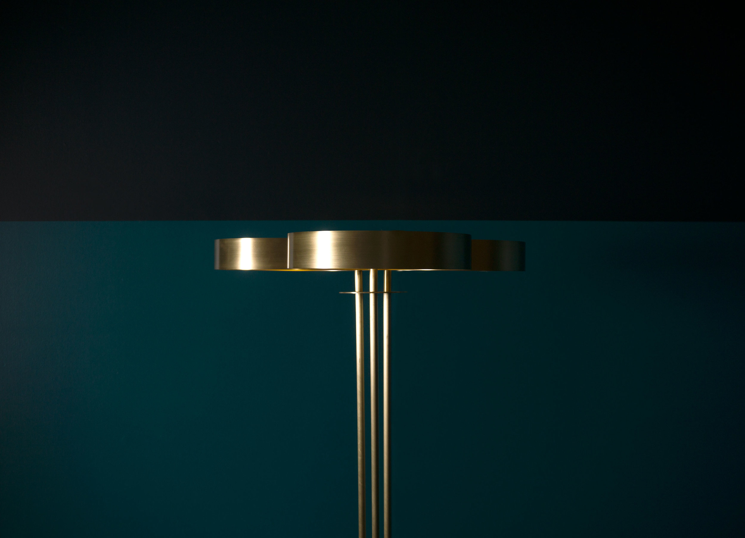 Trillium Floor lamp