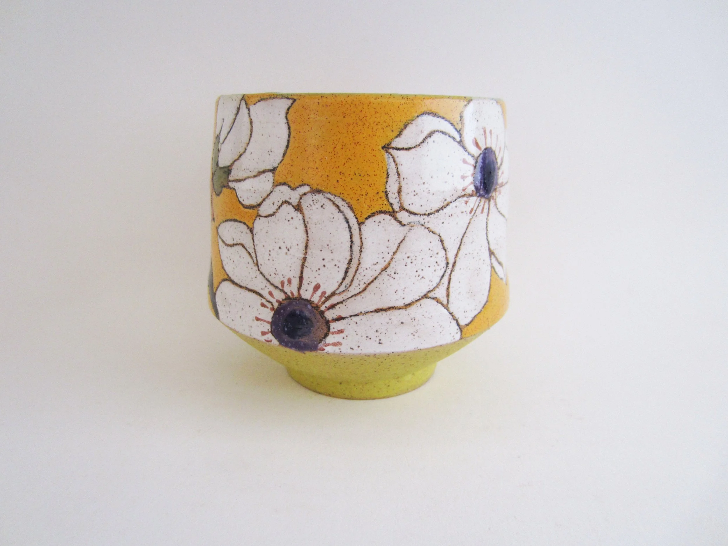 Magnolia Teabowl (yellow)