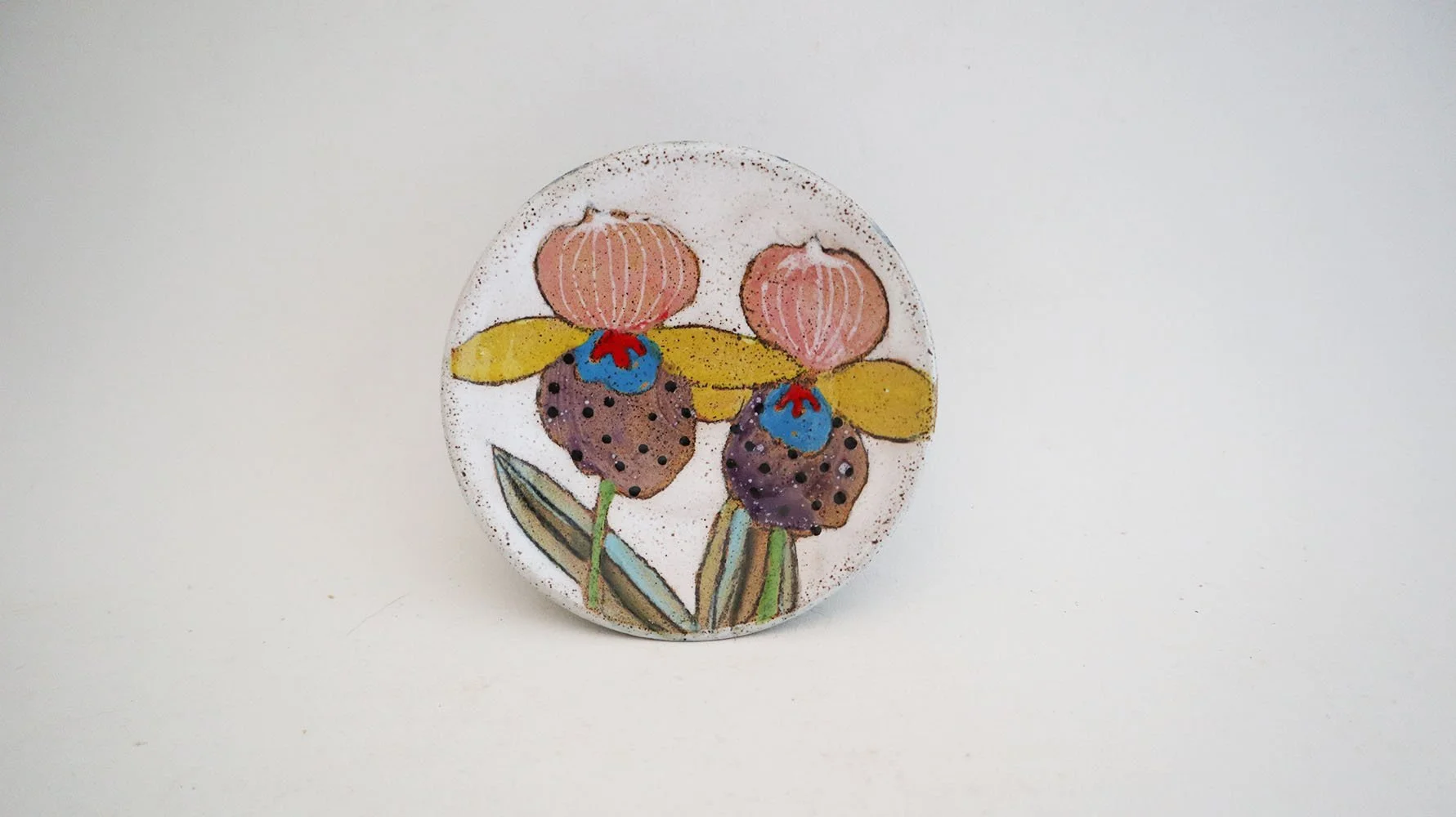 Flowers and Pigment Salt Dish