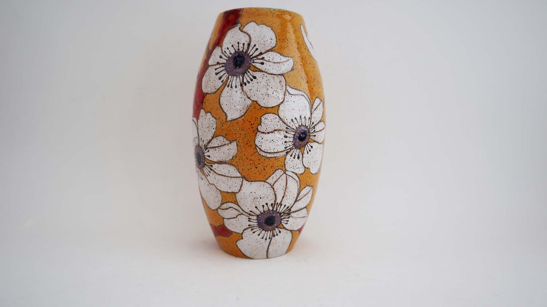 Magnolia Flower Vase (yellow)