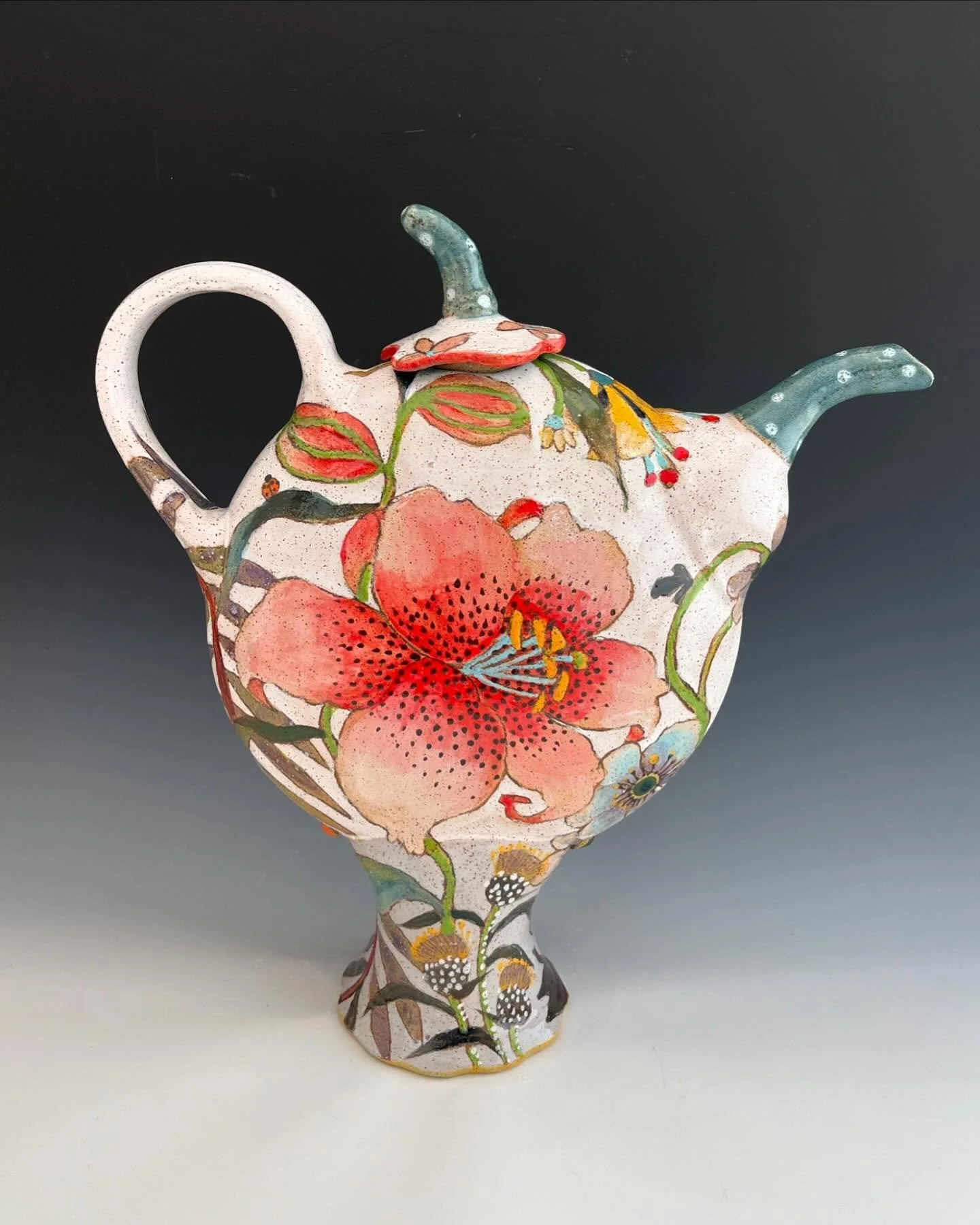 See you at Plaza Art Fair! This weekend only @countryclubplaza #AmericanArtistry
 #CraftInAmerica
#FineCraft #ContemporaryCraft #pottery #ceramics #セラミックス #陶器 #קֵרָמִיקָה #p #poterie #cer&aacute;mica #陶瓷 #도기류 #도예 #krukmakeri #handmade #craft #keramik