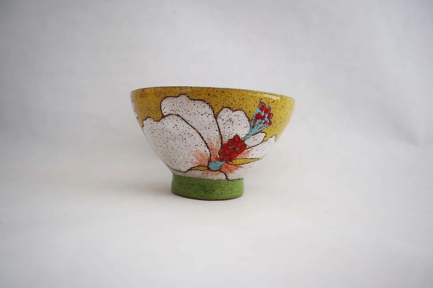Flowers and Pigment Rice Bowl (bright yellow)