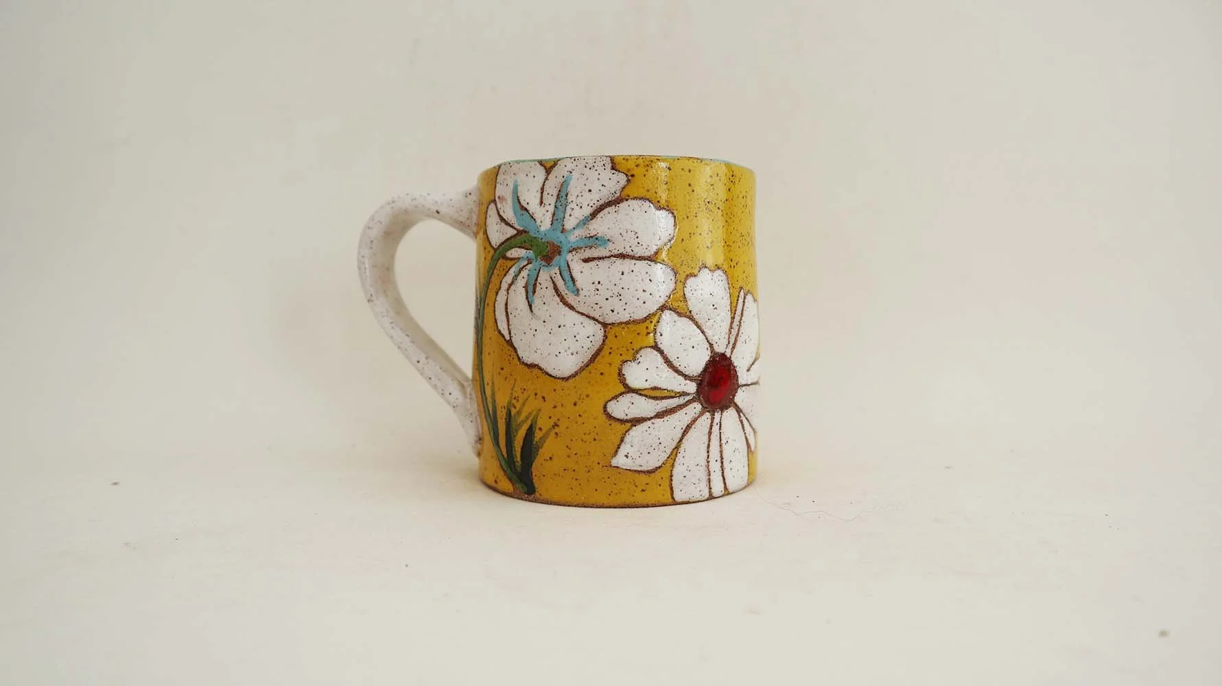 Flowers and Pigment Small Mug (bright yellow/white handle)