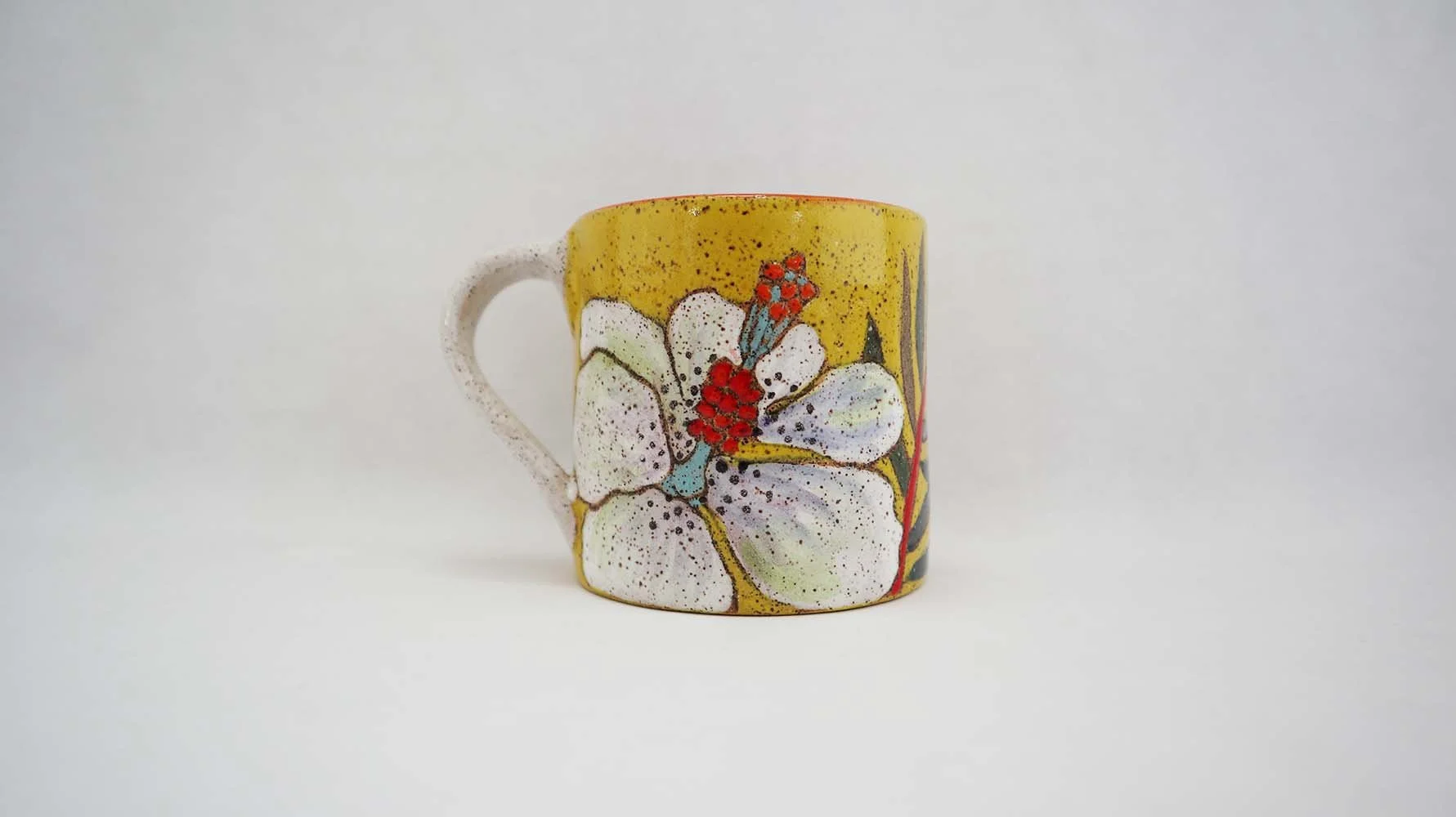 Flowers and Pigment Small Mug (yellow/white handle)