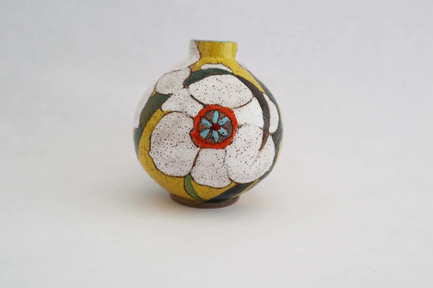 Spring Flower Bud Vase (bright yellow)