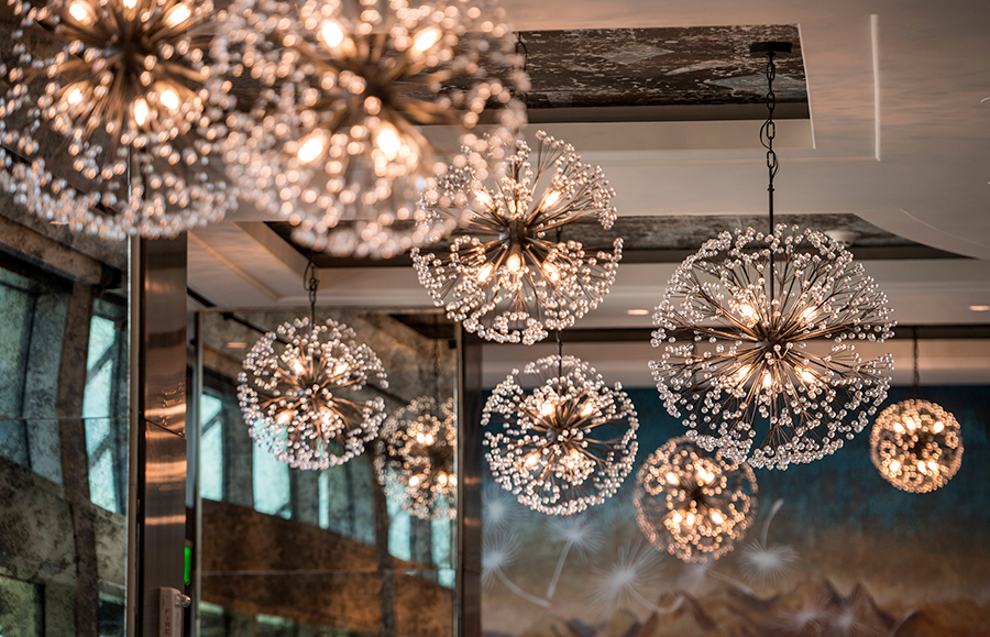 All around the Dahlia Lounge, Guests will notice unique architectural shapes and patterns with the distinctive organic style of Spanish Modernism.