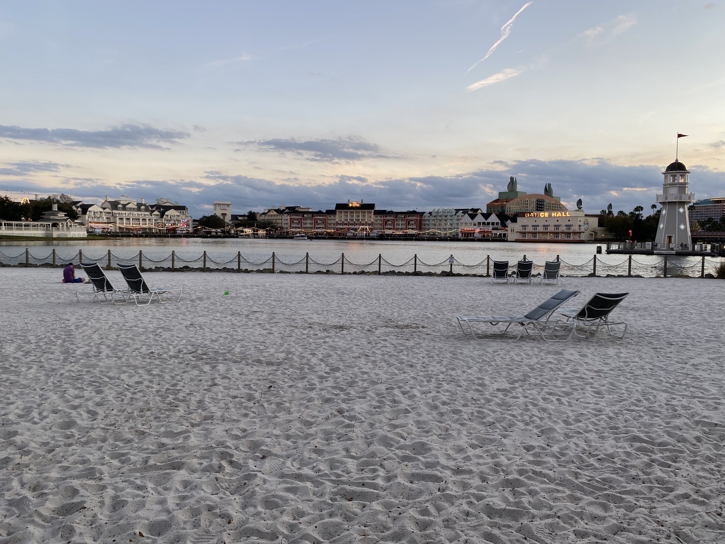  Relax on the white sand beach at Disney’s Beach Club Resort. Here you’ll find a fire pit for making s’mores and Movies Under the Stars. 