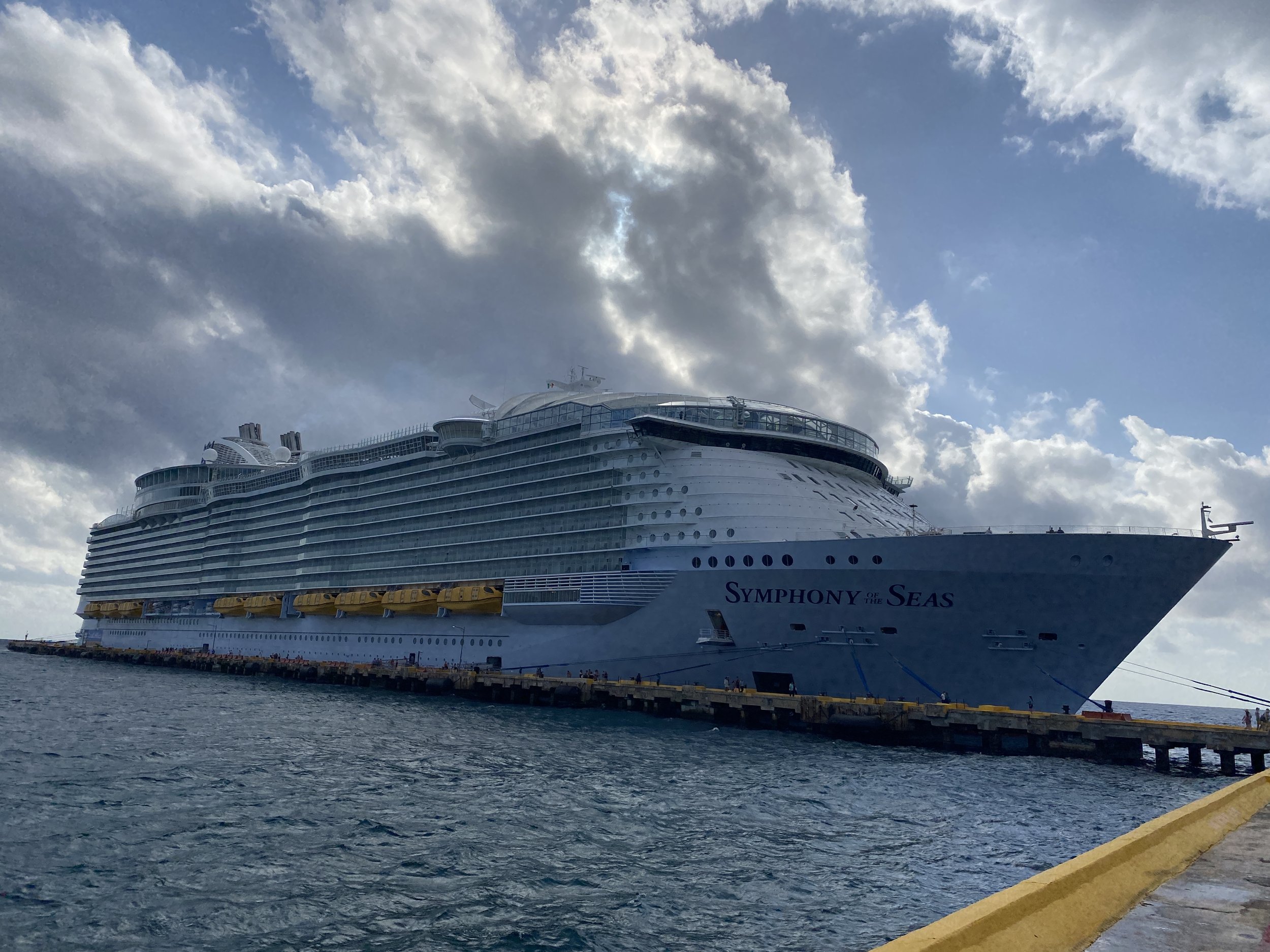  Symphony of the Seas in Costa Maya, Mexico 