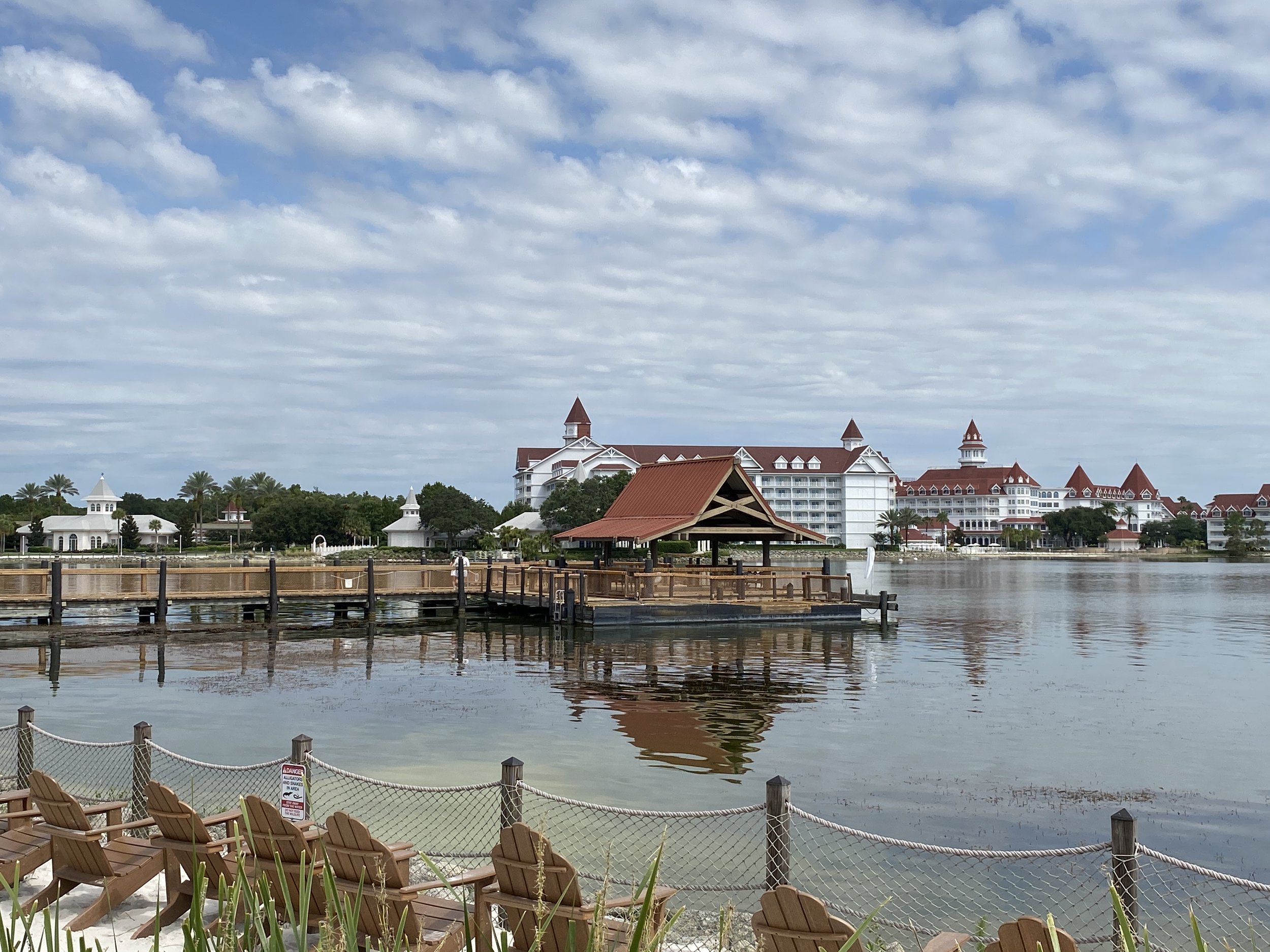  Complimentary boat service is provided to Magic Kingdom and Disney’s Grand Floridian Resort. 