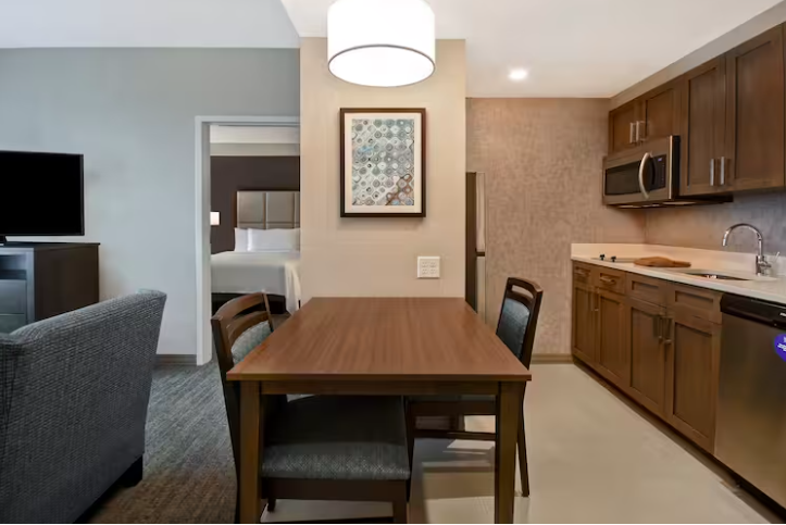  Homewood Suites Flamingo Crossings - 1-Bedroom Suite 