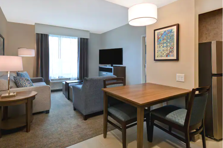  Homewood Suites Flamingo Crossings - 1-Bedroom Suite 