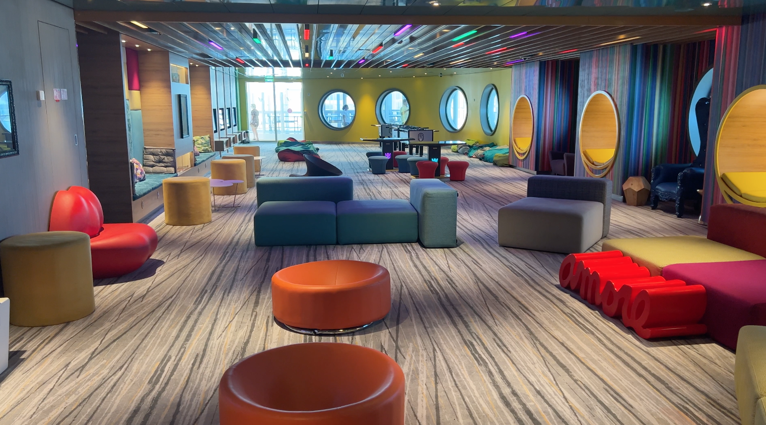 Royal Caribbean Wonder of the Seas Teen Club