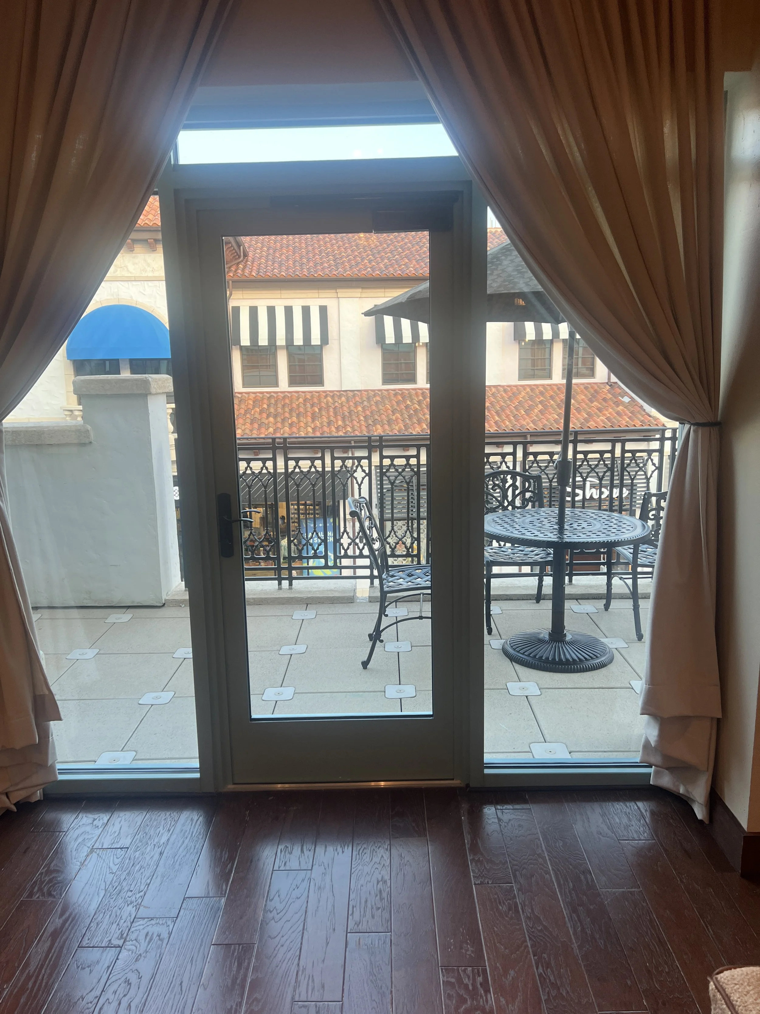 DVC-Lounge-Disney-Springs