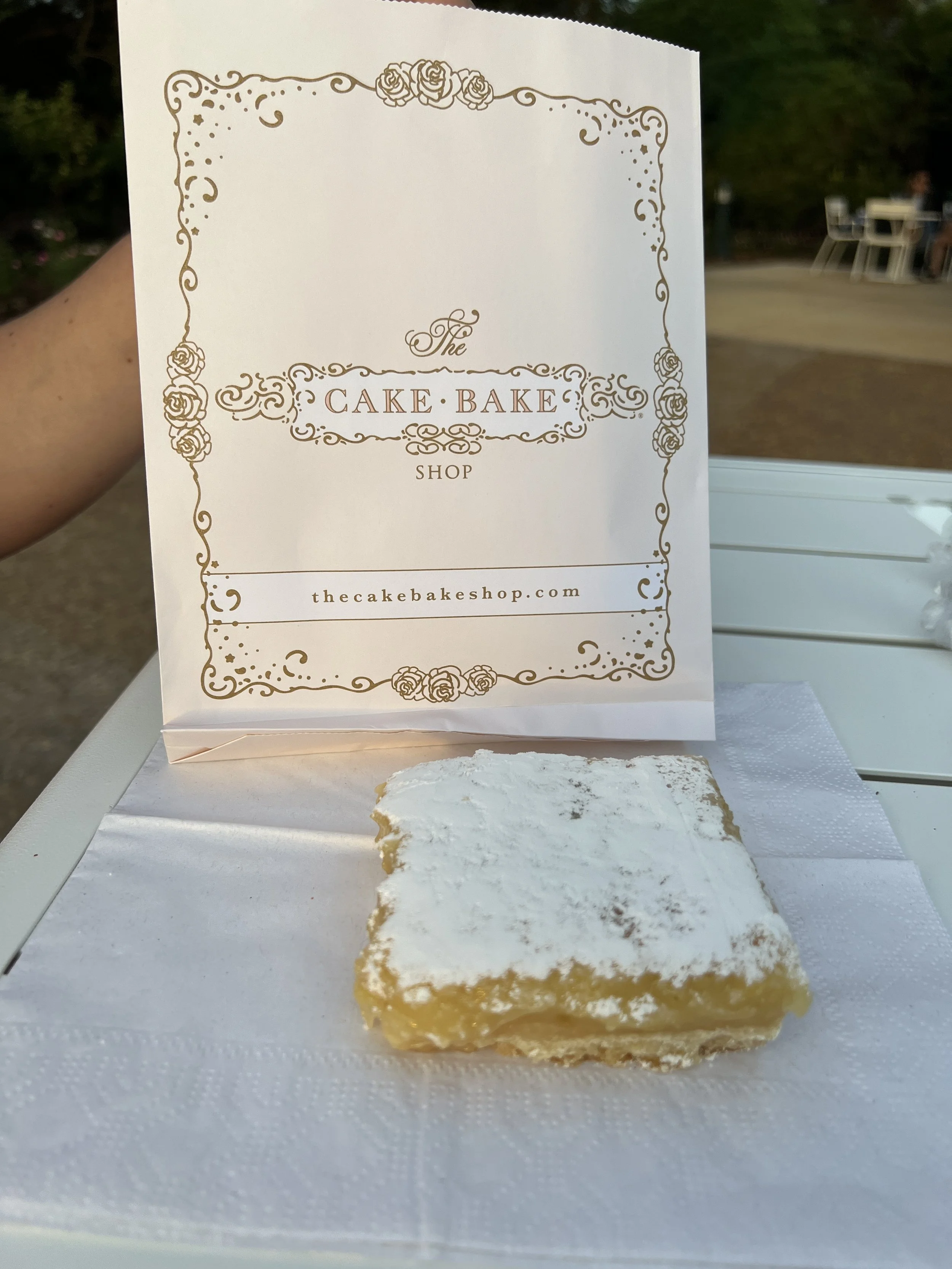 cake bake shop lemon bar