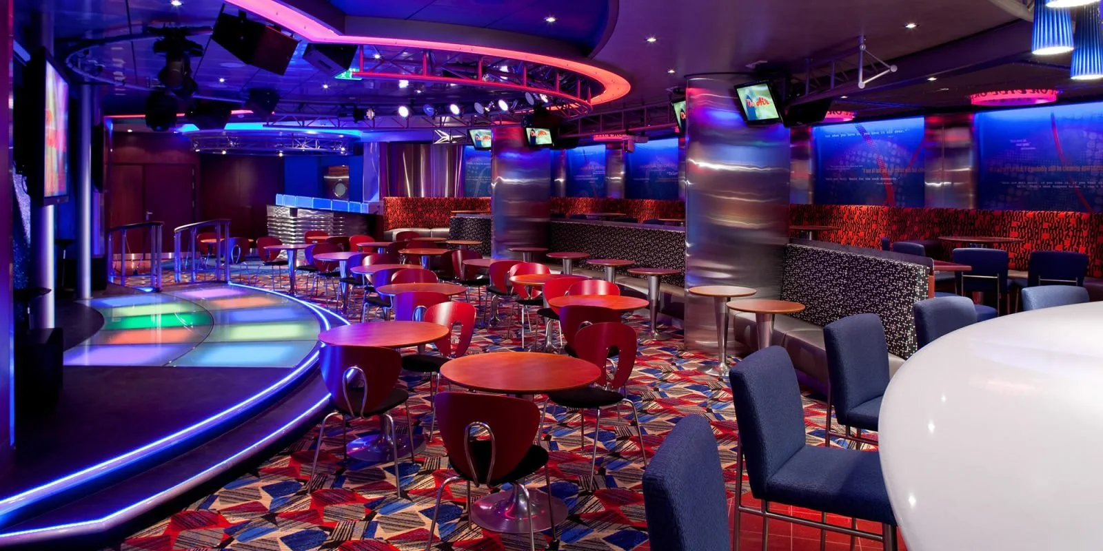 Bars on Allure of the Seas | Royal Caribbean