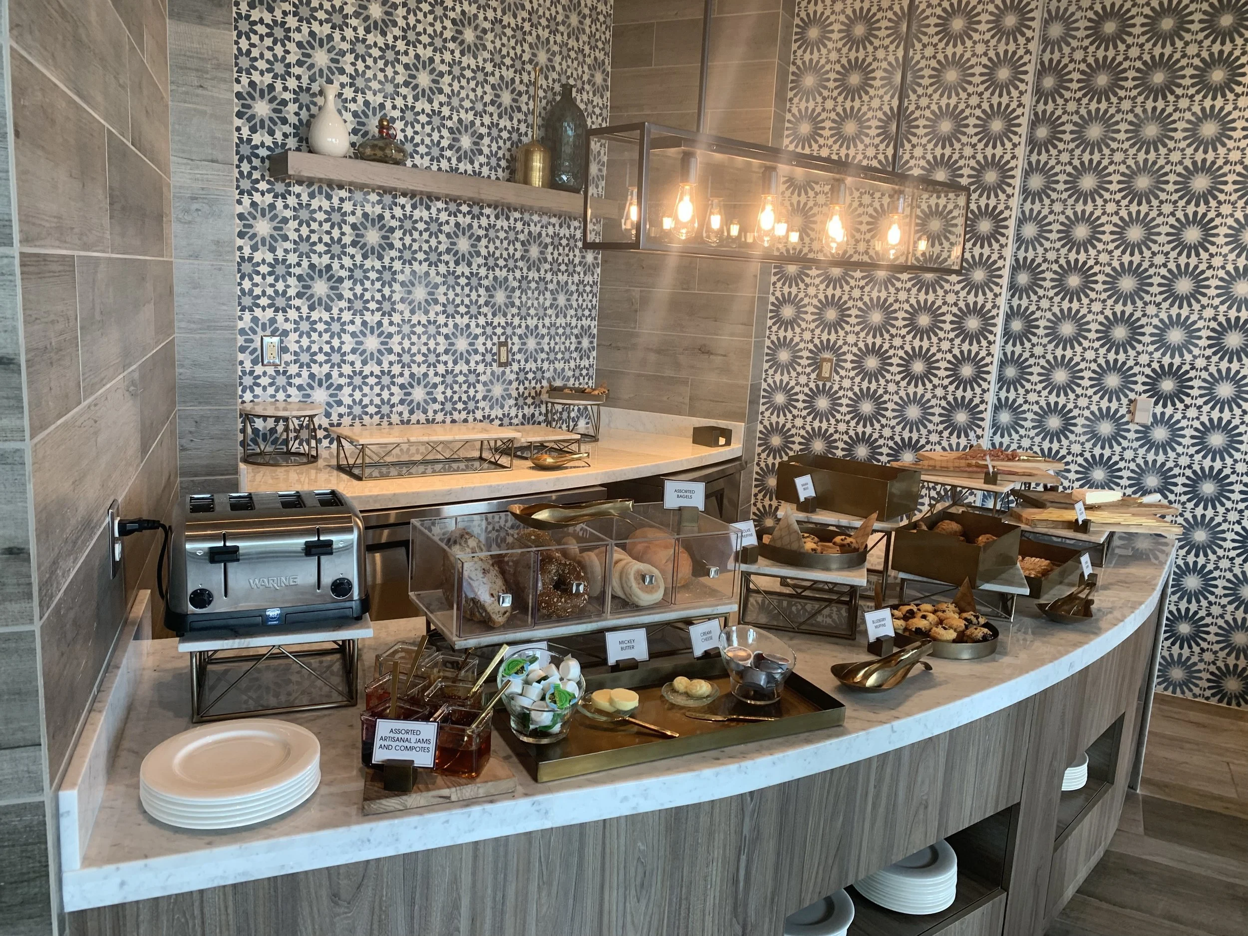 Club Level lounge - Chronos Club - Disney's Coronado Springs Resort