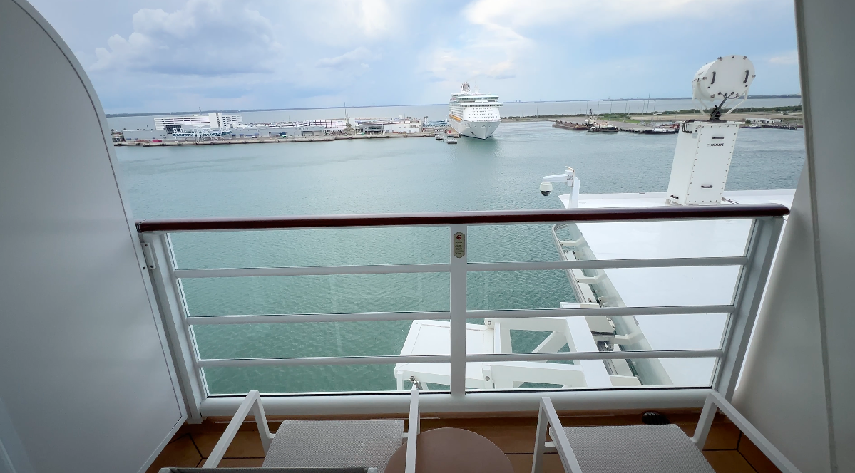 disney wish veranda overlooking port canaveral