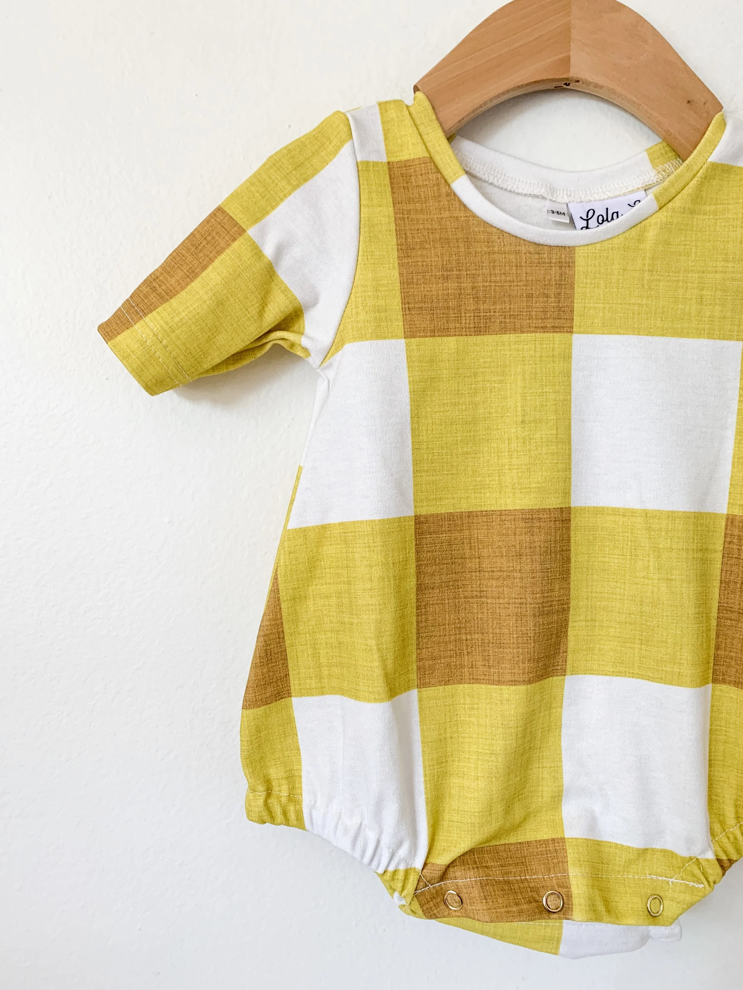 B0491D3D-ACDF-48DD-A049-45BA3EAF1A20