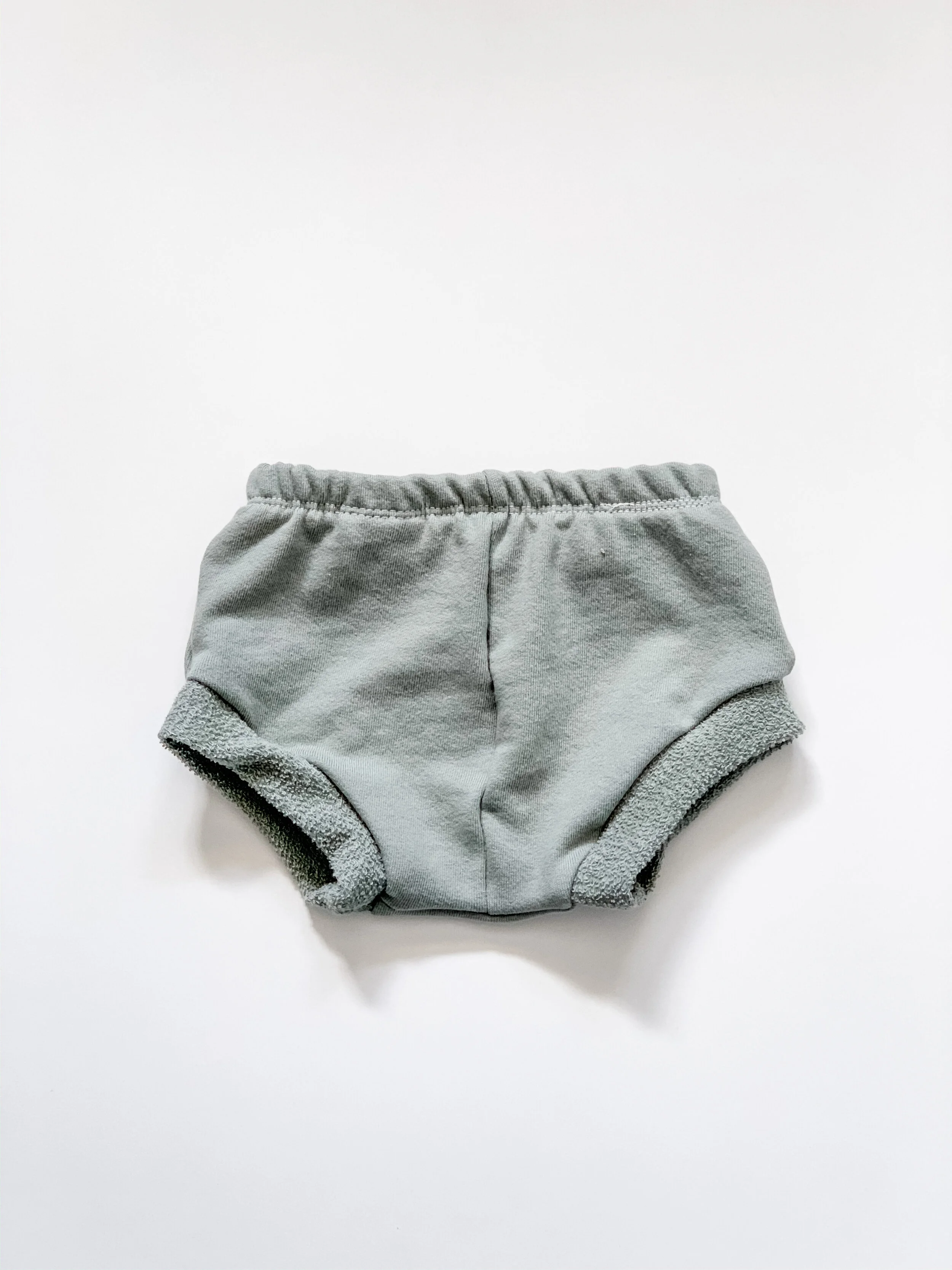 A90F8CE7-4704-43D3-B29B-733F00863C56