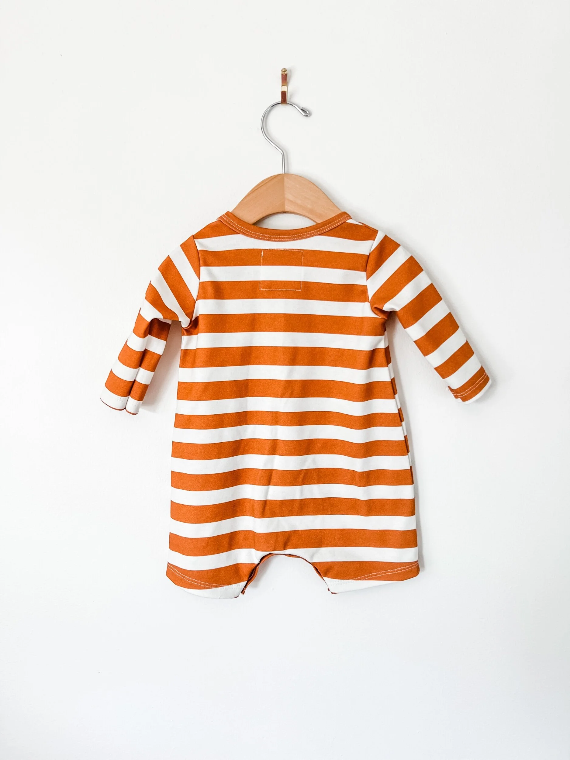 4580BE82-1CA3-4820-88E1-282E318184AF