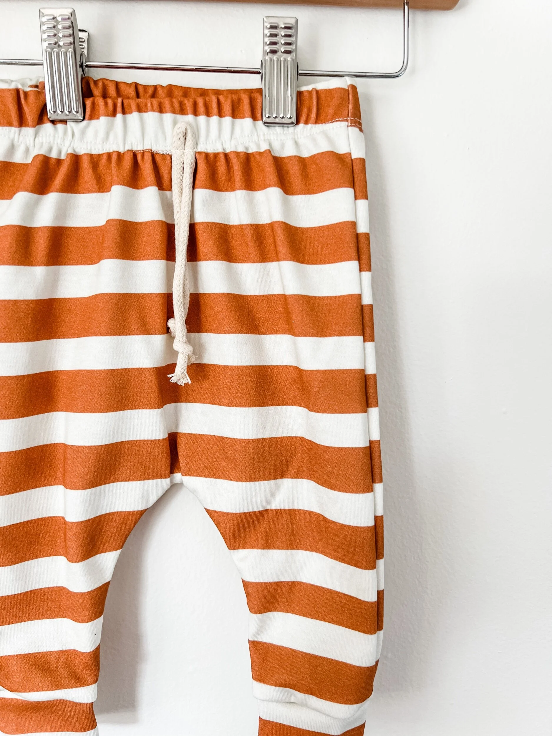 6D2DA5B5-7B65-46DC-A8B5-7310F95236BB