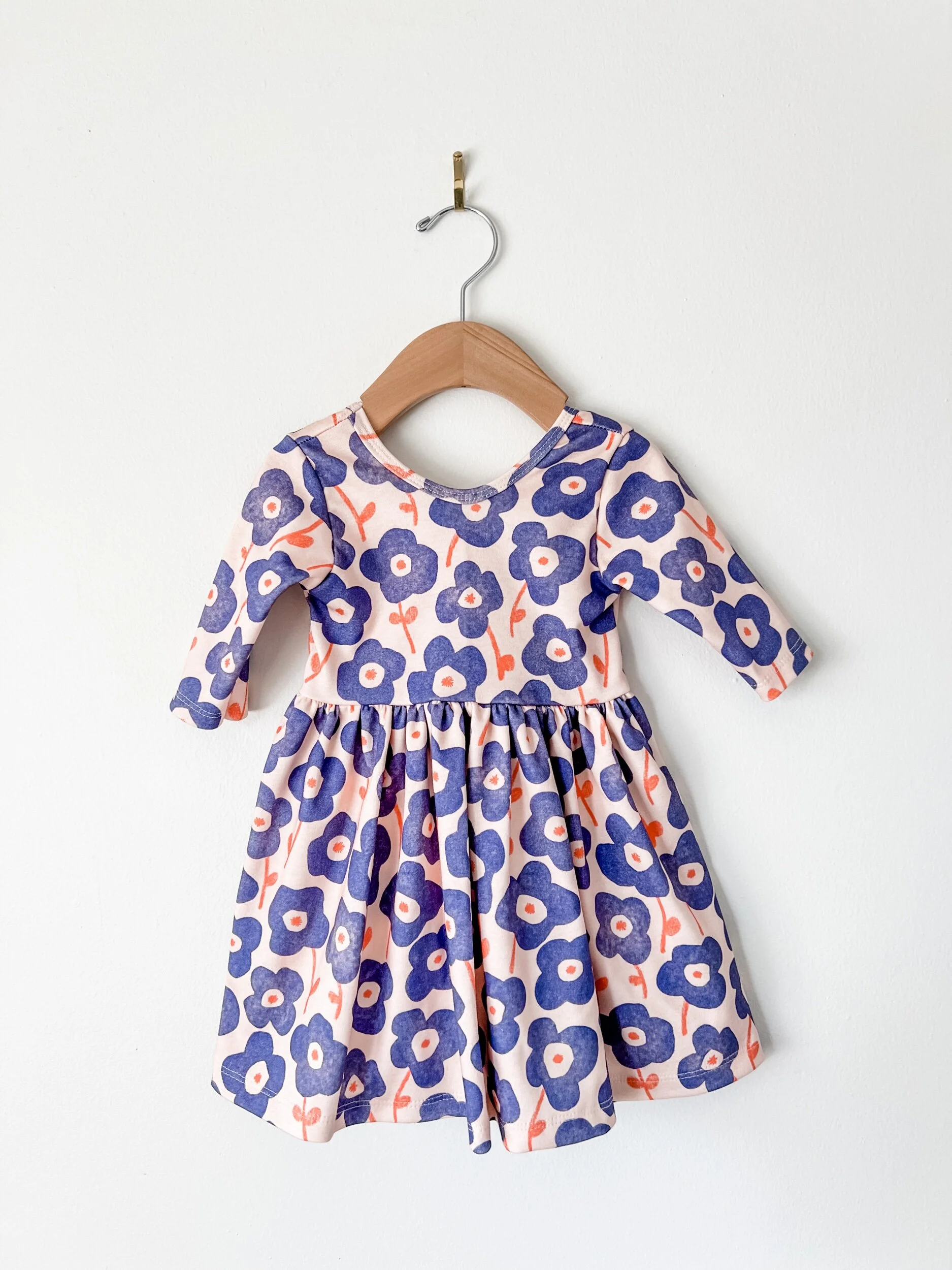 E4F932B5-D8D9-4AFB-B4F2-0485A877E4F9