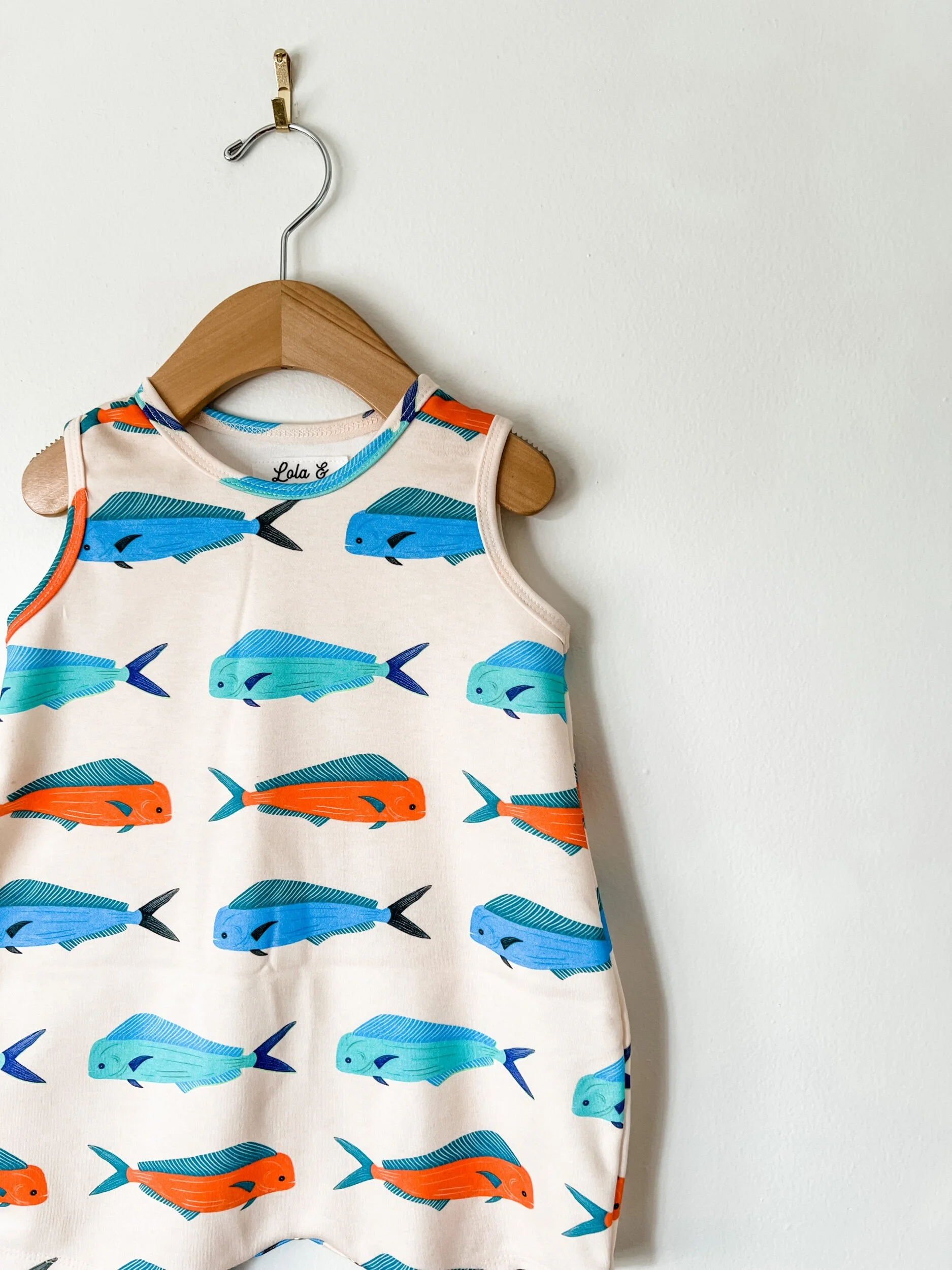 3F24D591-E71A-436E-ABB5-DC7D6D9825C4