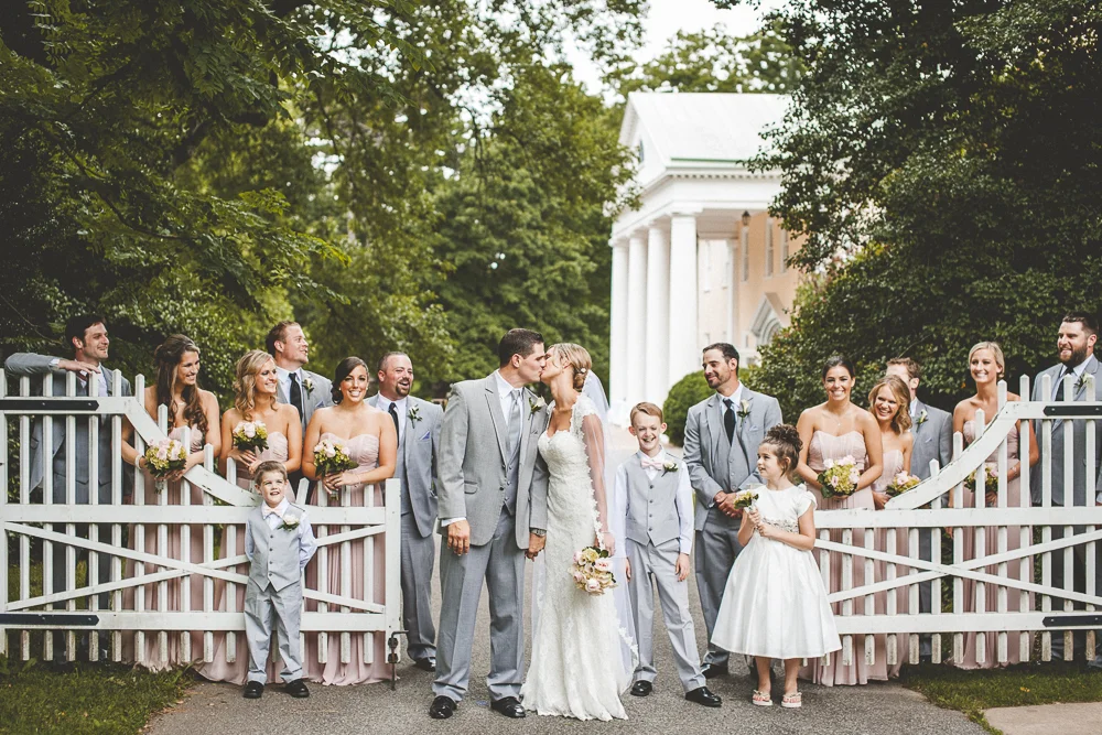 Viva_Love_Philadelphia_Wedding_Photographer_-1021.jpg