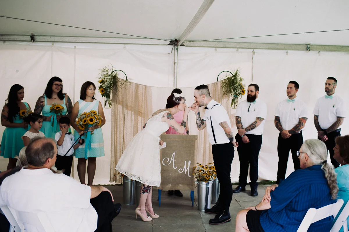 viva-love-philadelphia-wedding-photographer-maryland-farm-backyard-elopement_-0020.jpg