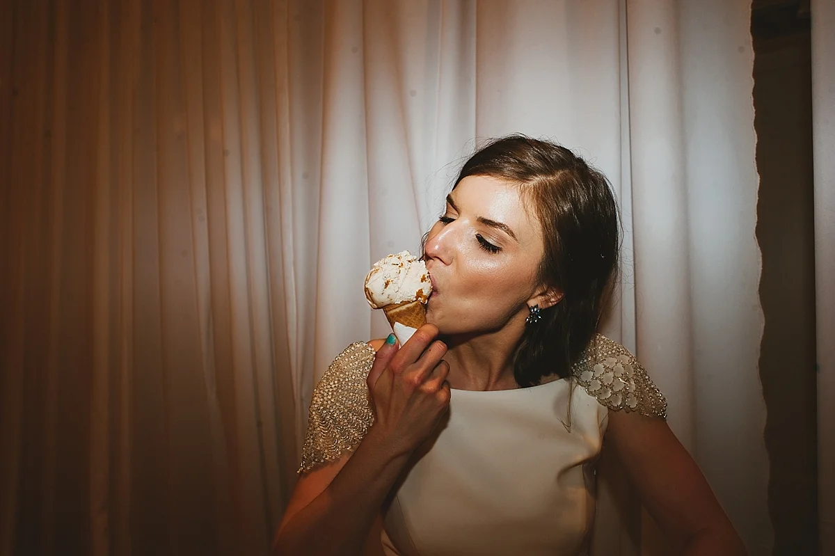 Jane+Jordan_5213_viva_love_philadelphia_wedding_photographer.jpg