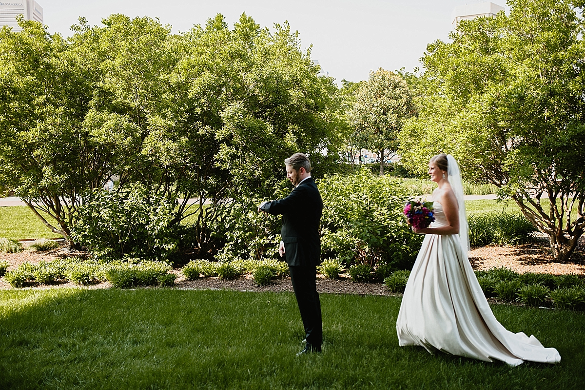 Jamie+Zac_3026_viva_love_philadelphia_wedding_photographer.jpg