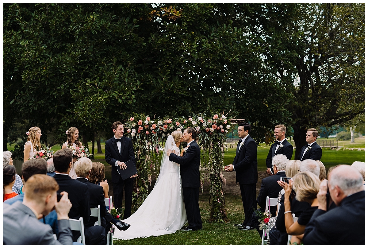 jean-chris-viva-glenhardie-wedding-viva-love-philadelphia-photographer-philly-elopement-_0040.jpg